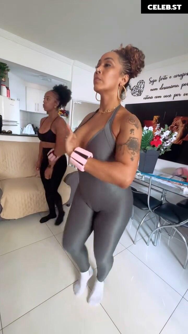 Rosiane Pinheiro Image 10122368