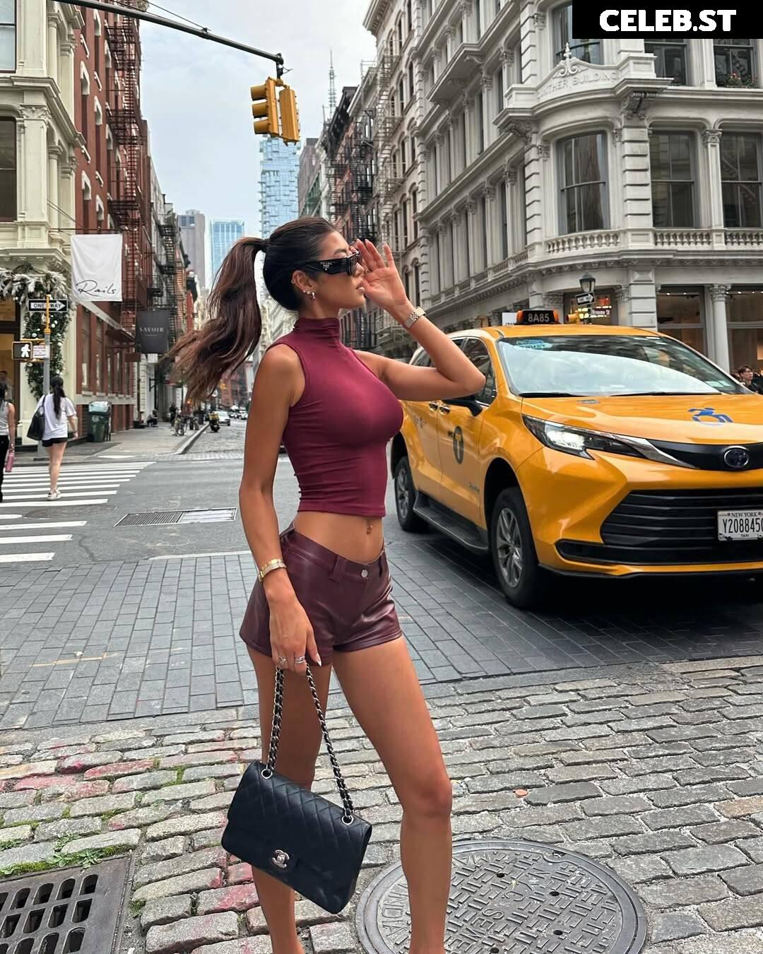 Jenn Lee / Jennifer Lee / jennleezy Image 10137164