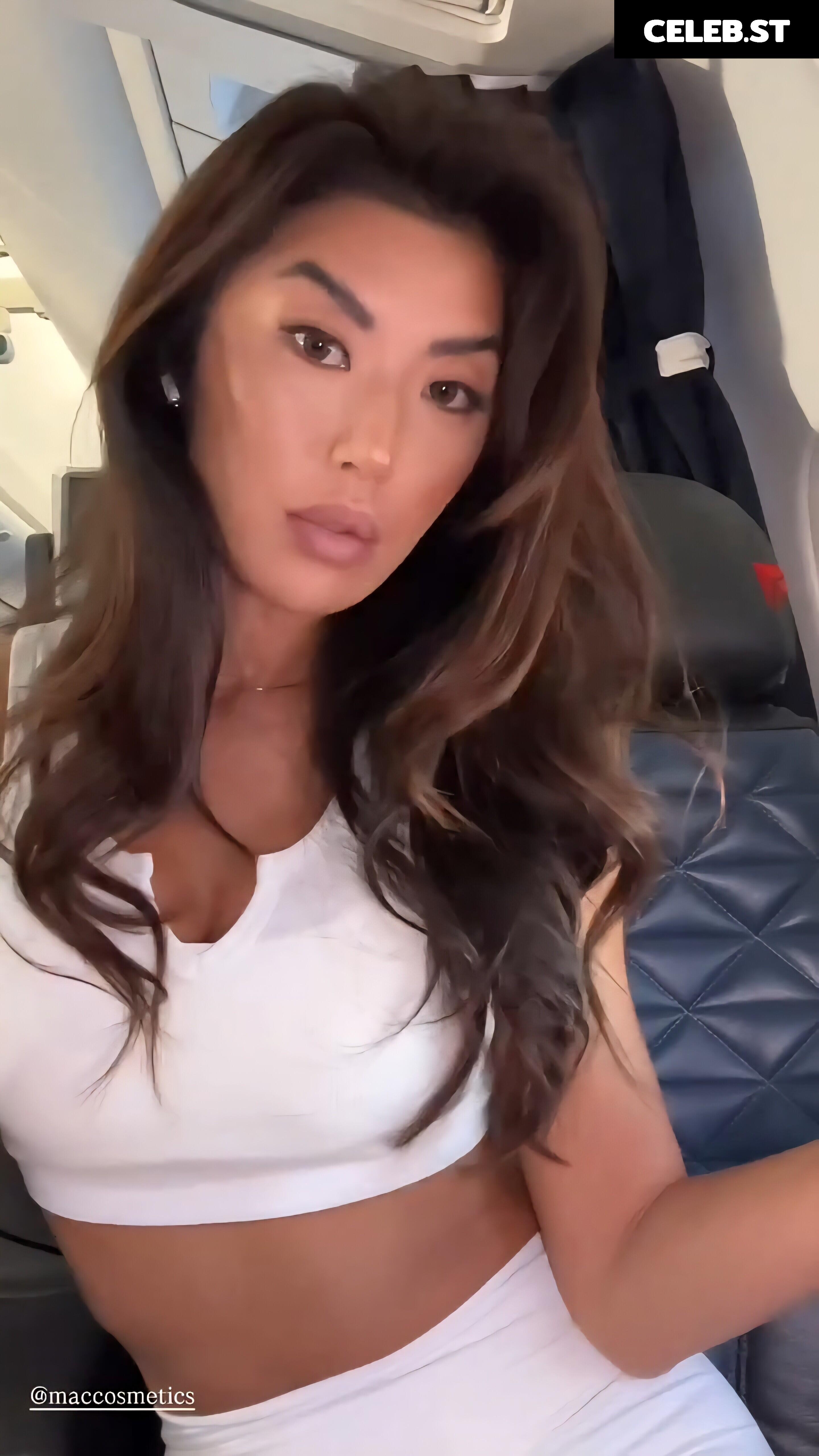 Jenn Lee / Jennifer Lee / jennleezy Image 10137175