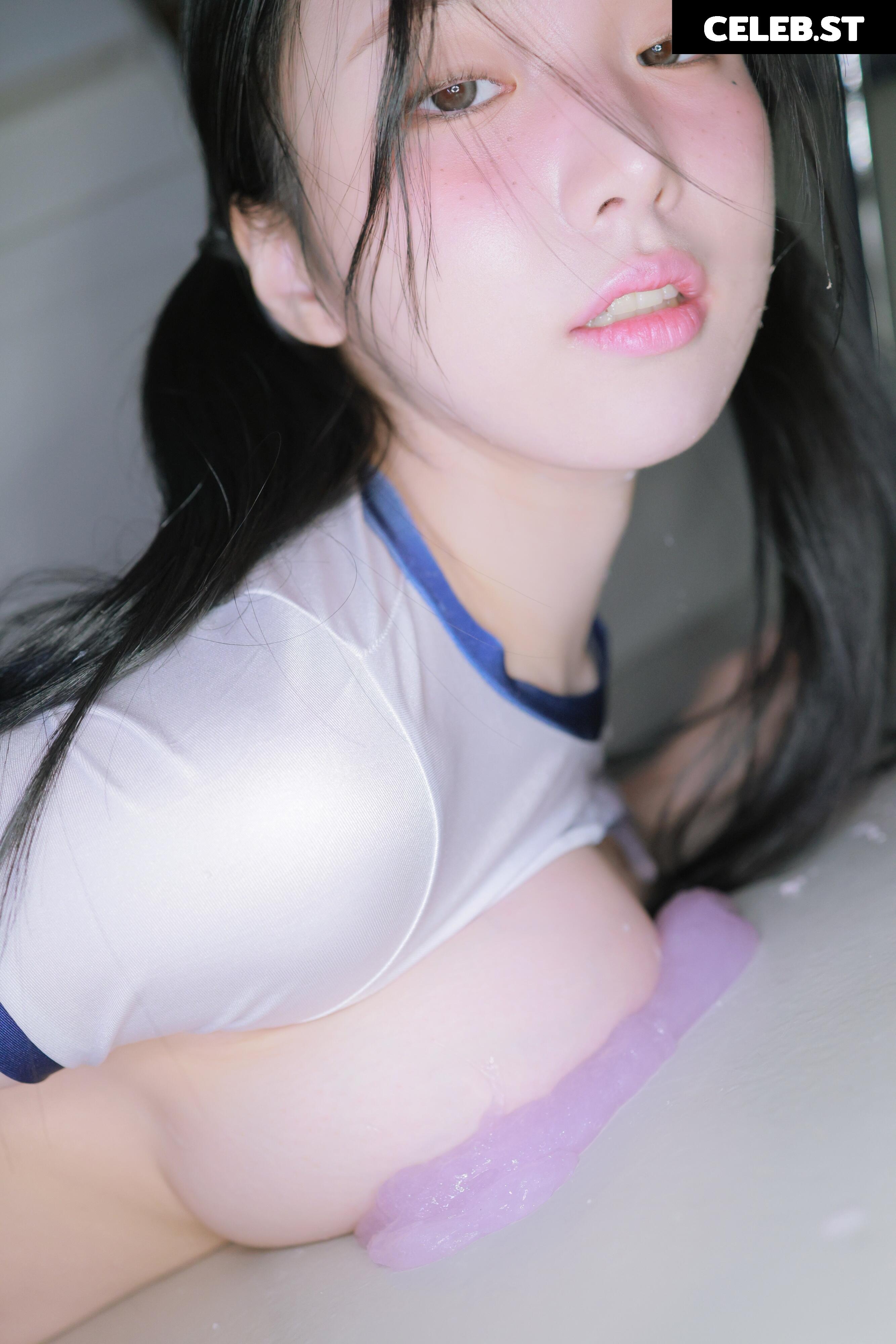 Lee Yeon-woo (이연우) | Yonu Kuro | yonu_kuro Image 10137257