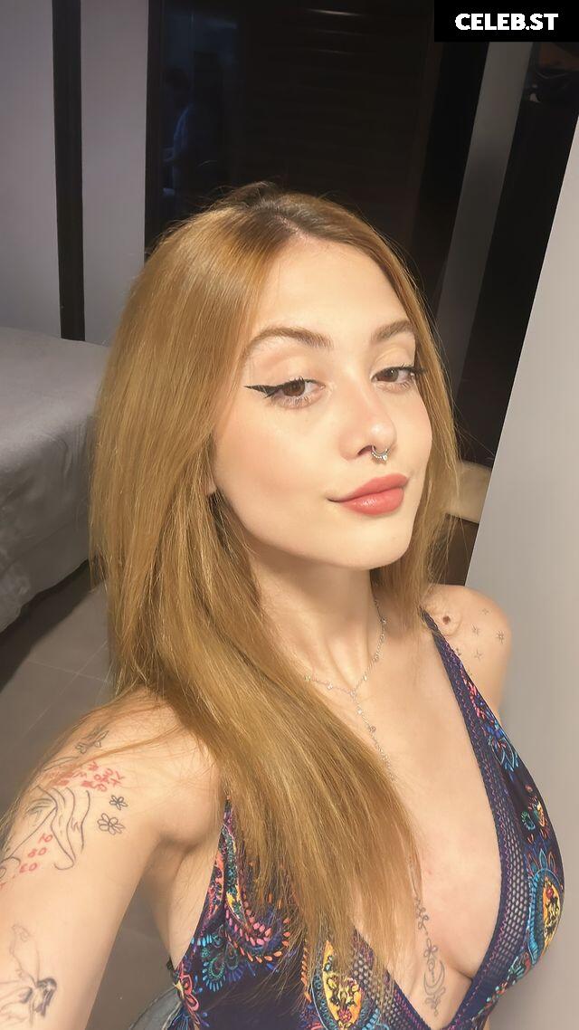 Ananda Morais Image 10130117