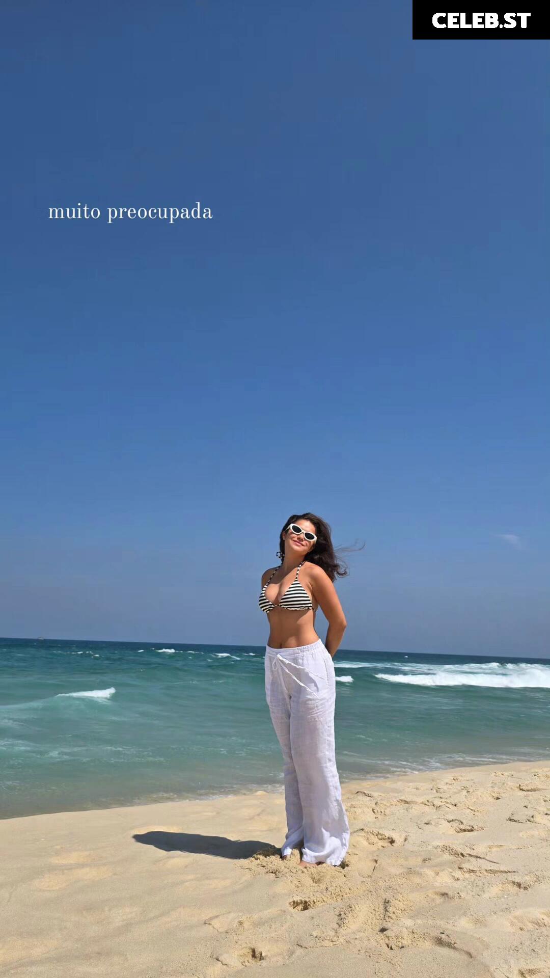 Maísa Silva Image 10130009