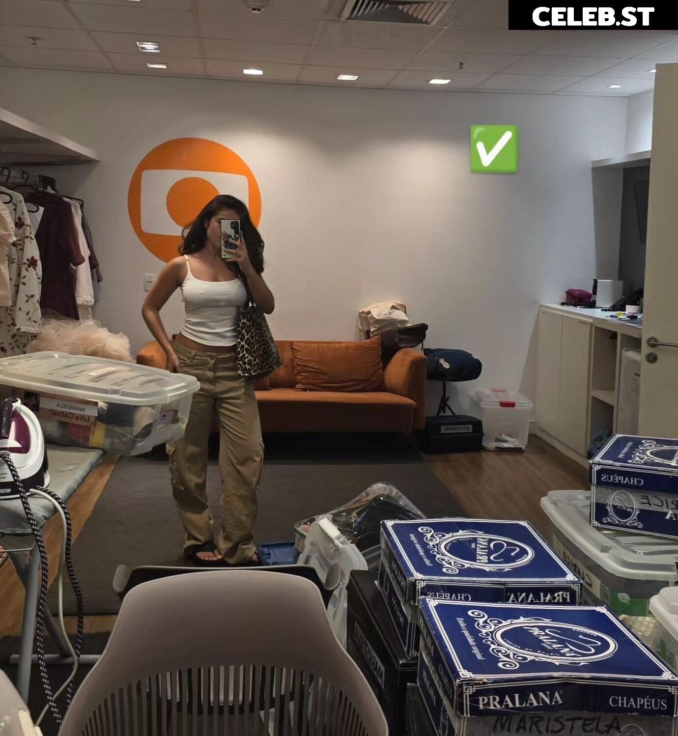 Maísa Silva Image 10130032