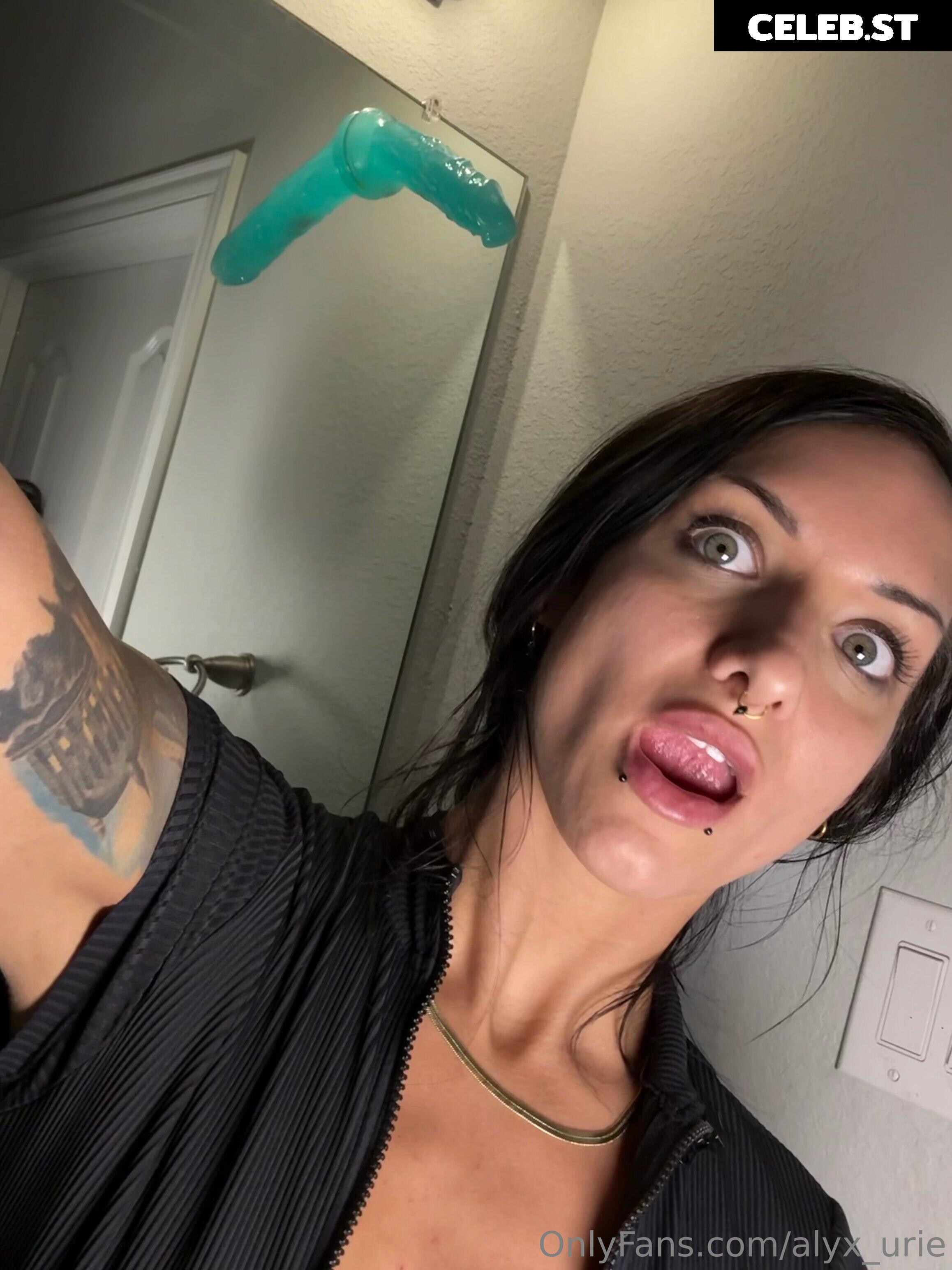 Alyx Urie | HoustonHotwife | backshotbarbie96 Image 10105678