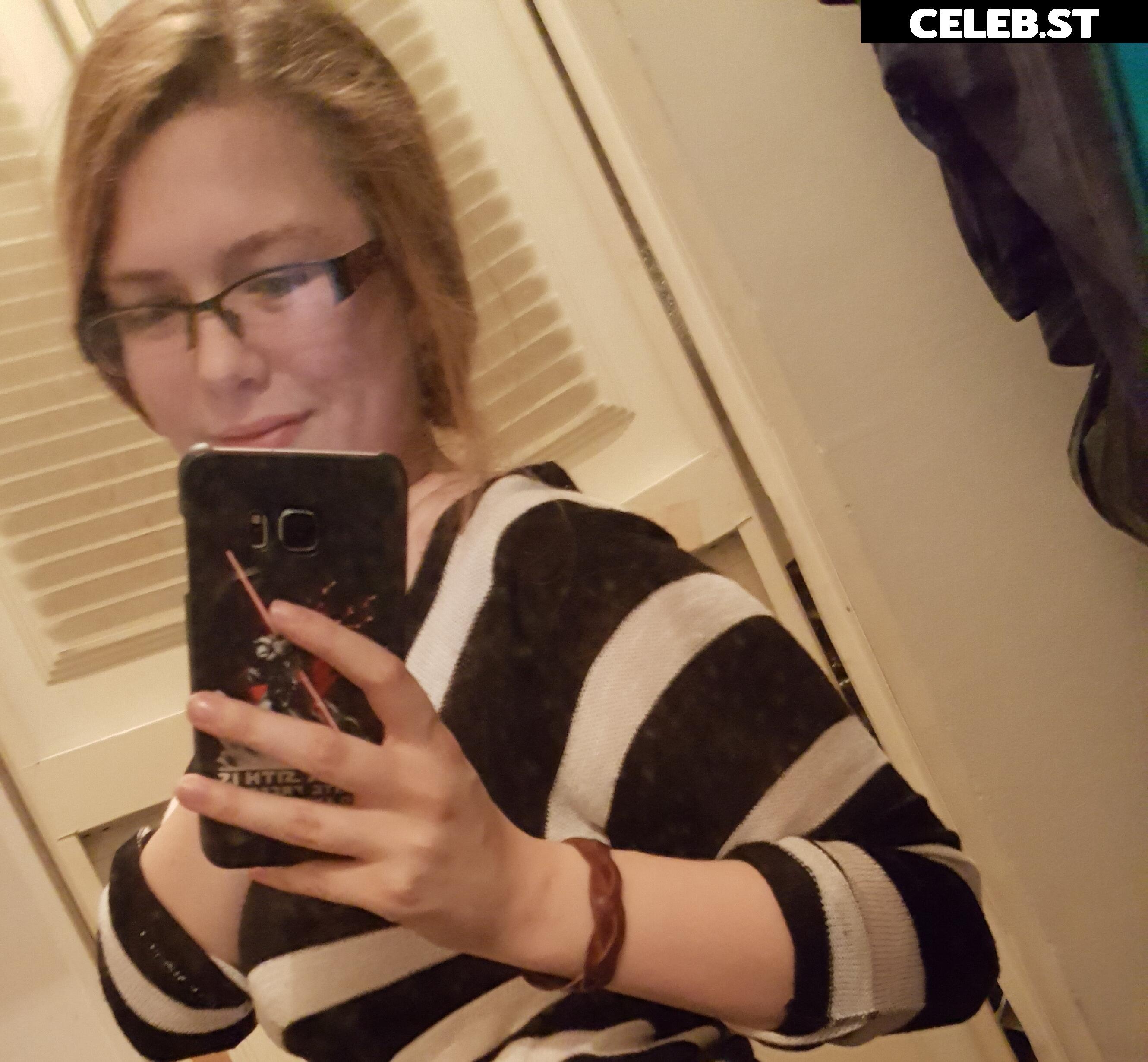 Swingerwanabe | LouisvilleCuckCouple | amber_hotwife | Amber Wanabe Image 10106495