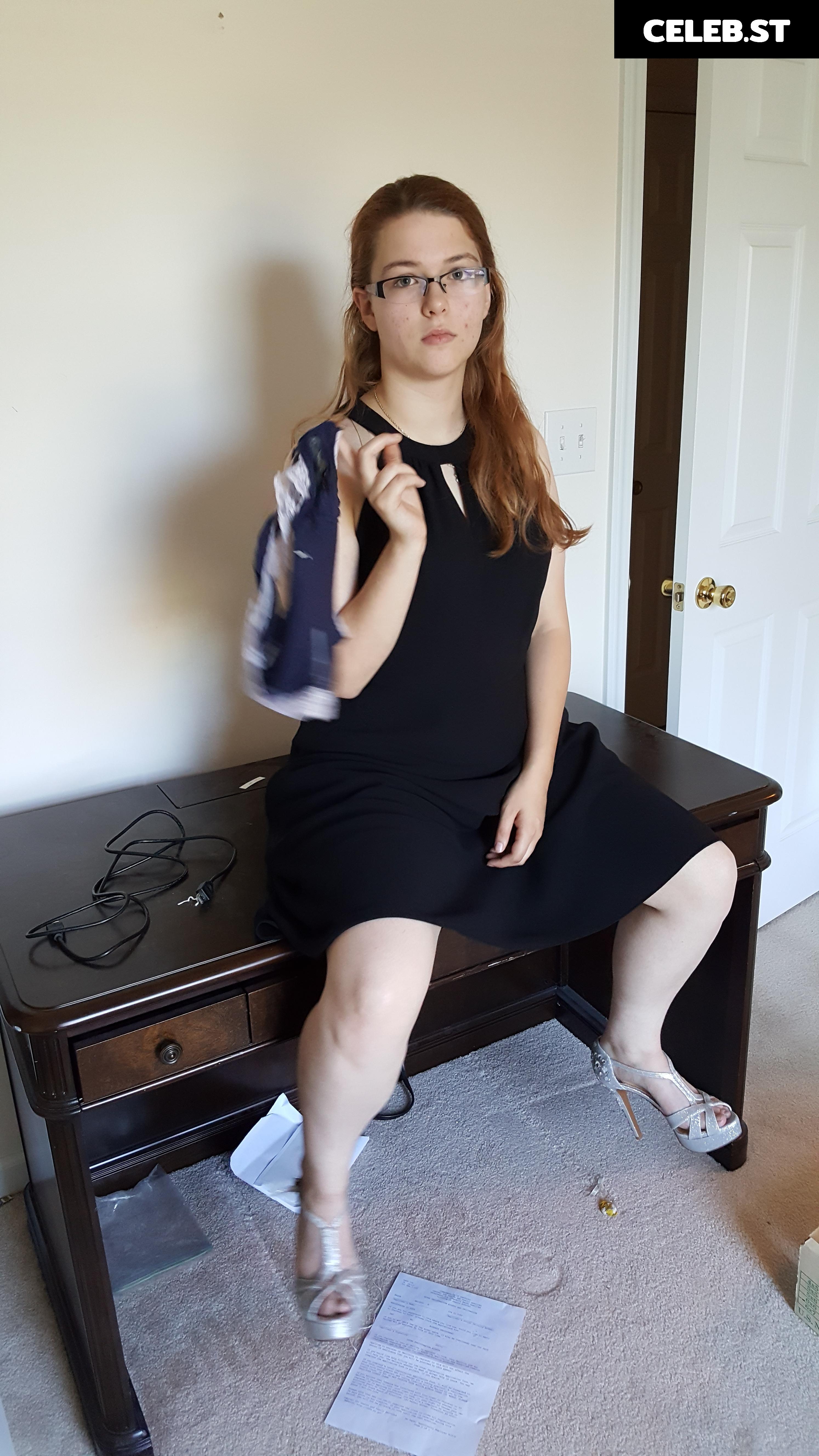 Swingerwanabe | LouisvilleCuckCouple | amber_hotwife | Amber Wanabe Image 10106358