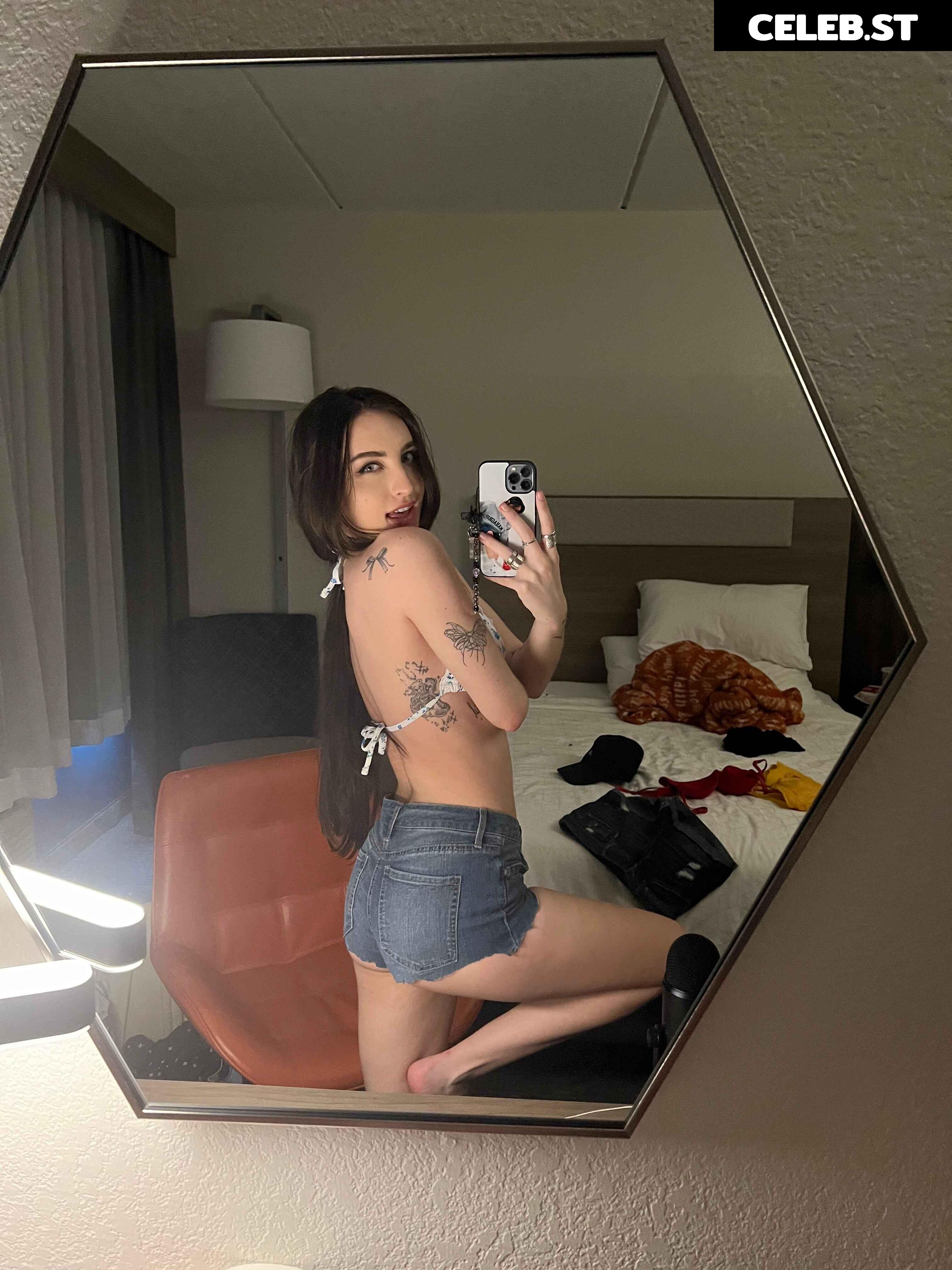 beebee ASMR Image 10195973
