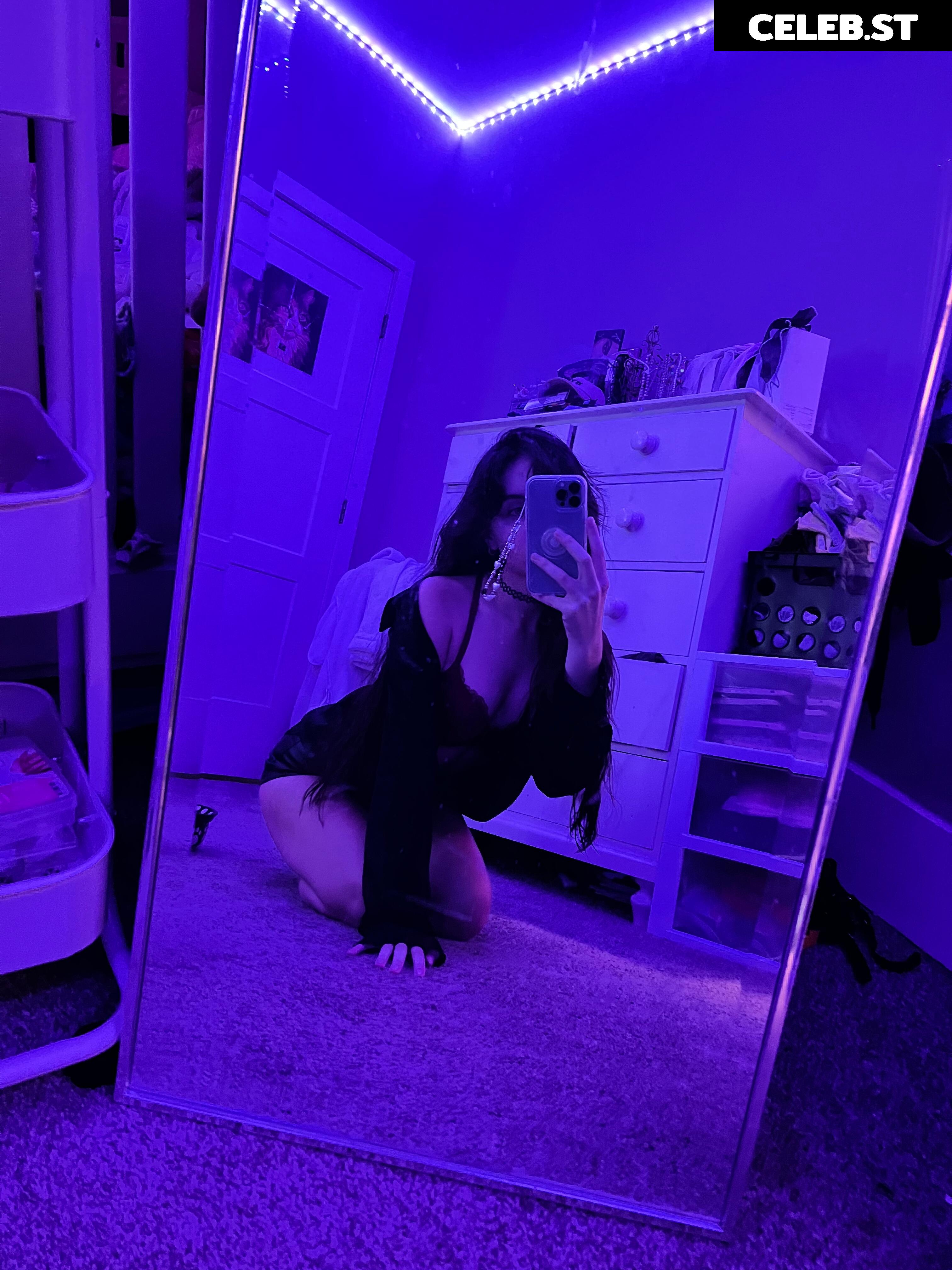 beebee ASMR Image 10194989