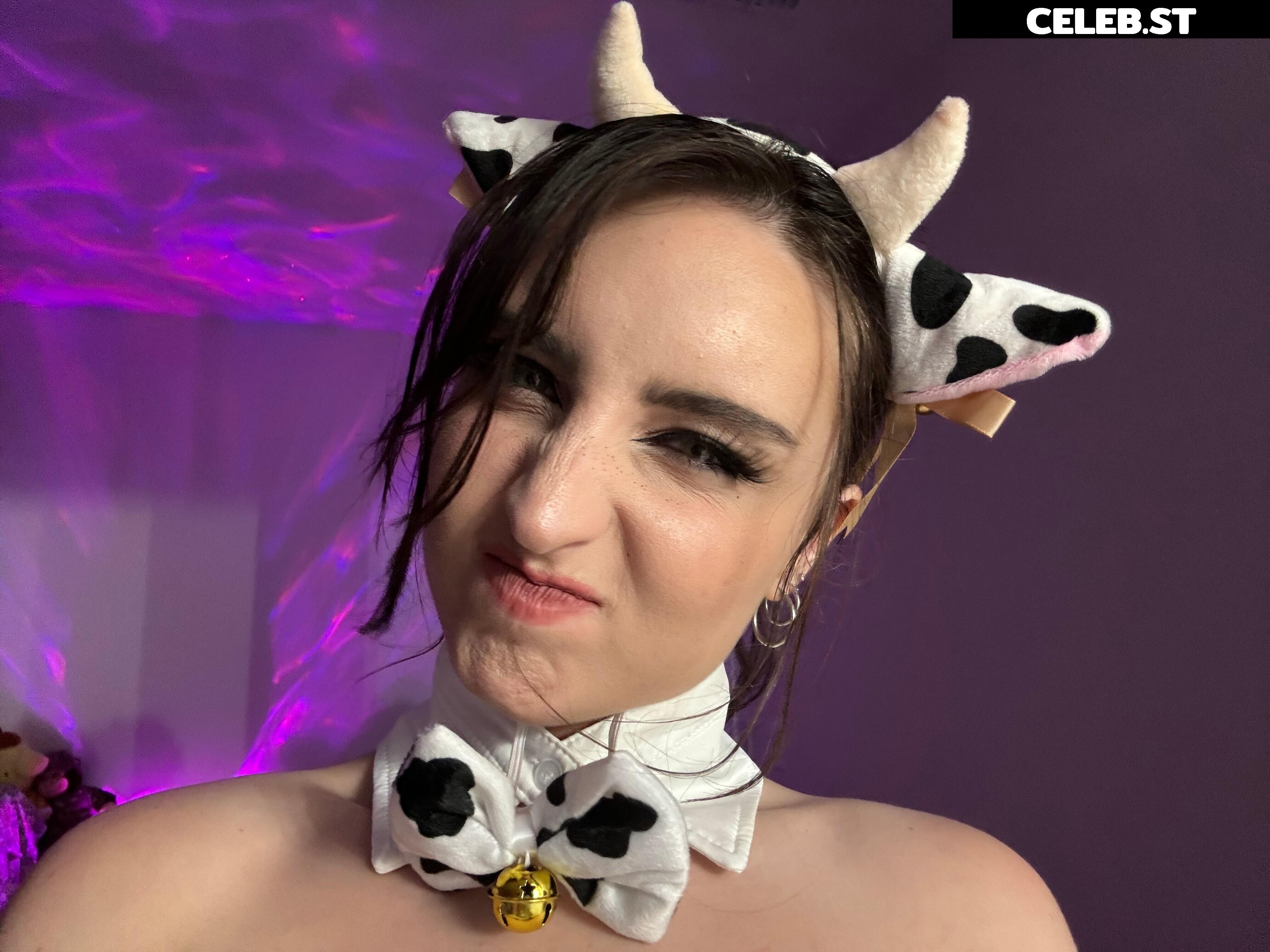 beebee ASMR Image 10197910