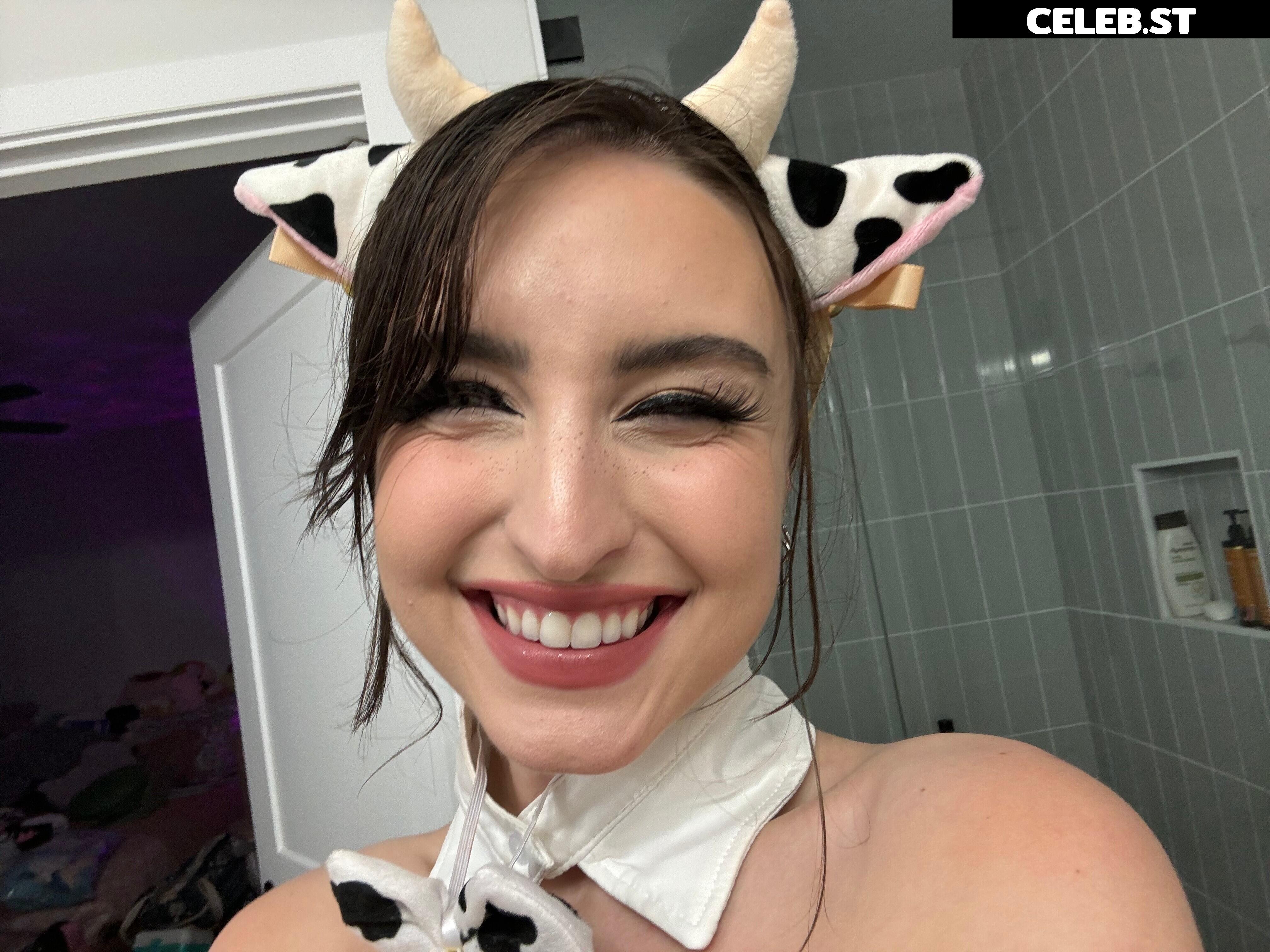beebee ASMR Image 10197902