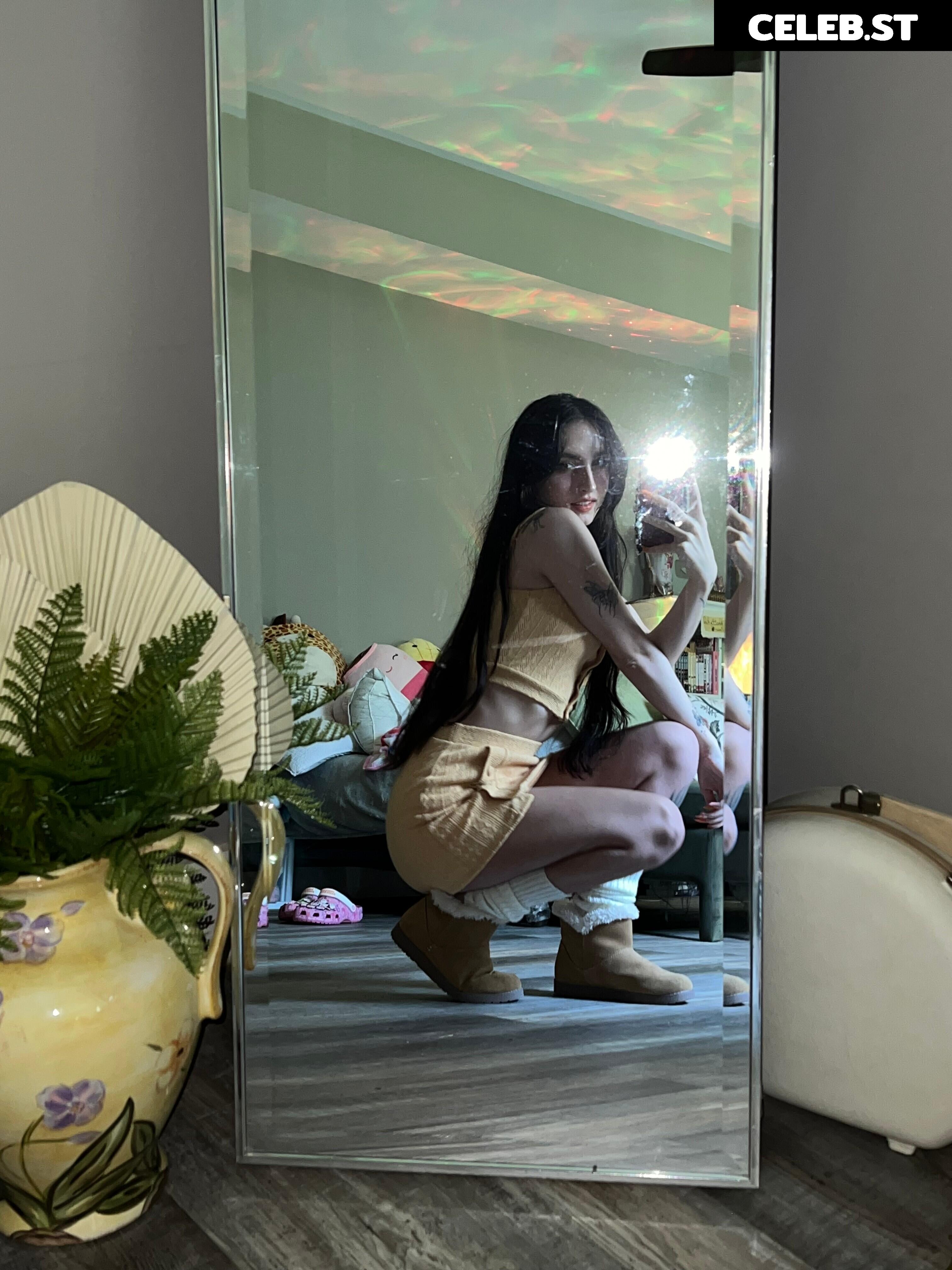beebee ASMR Image 10197860