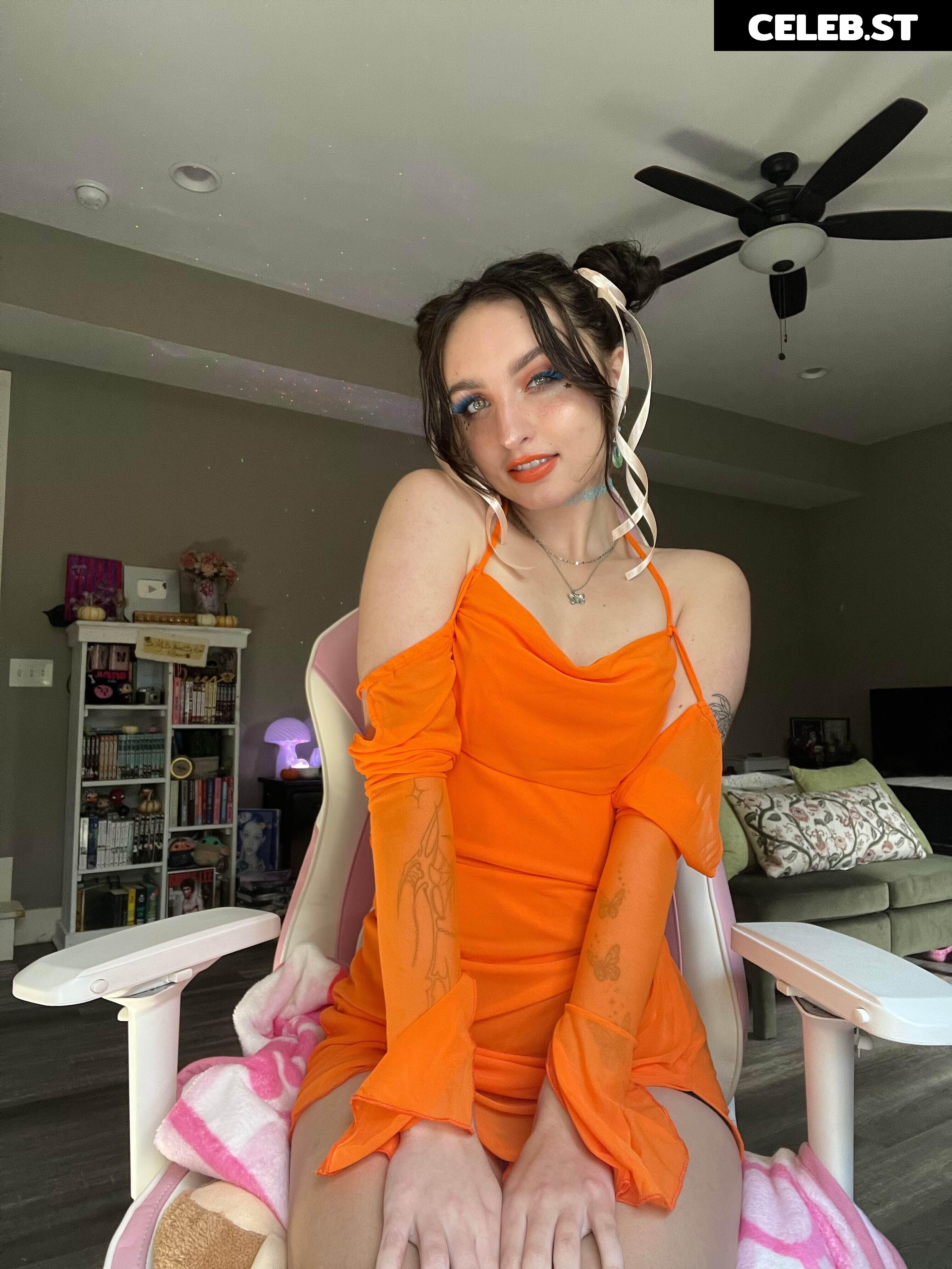 beebee ASMR Image 10197841