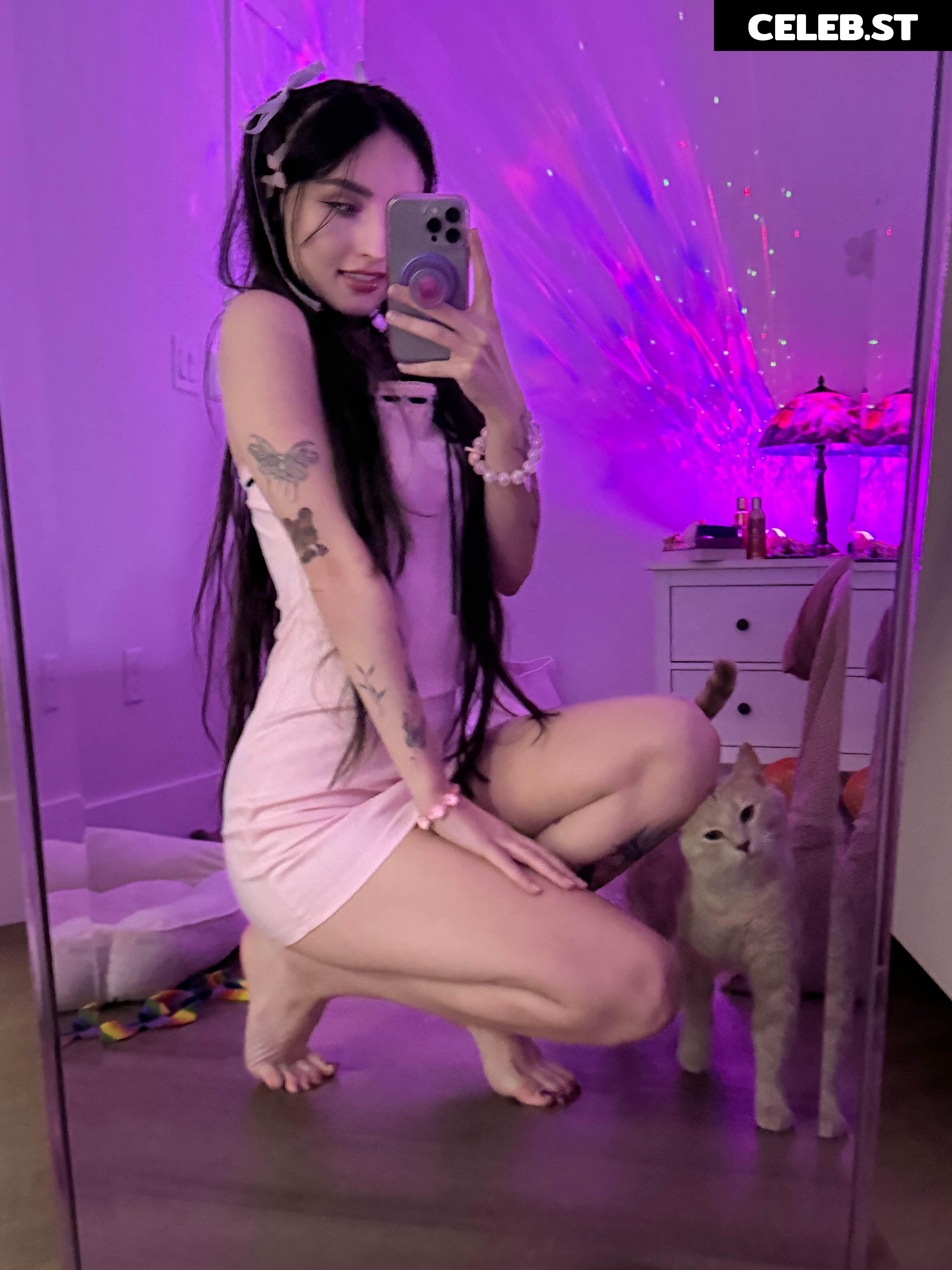 beebee ASMR Image 10197789