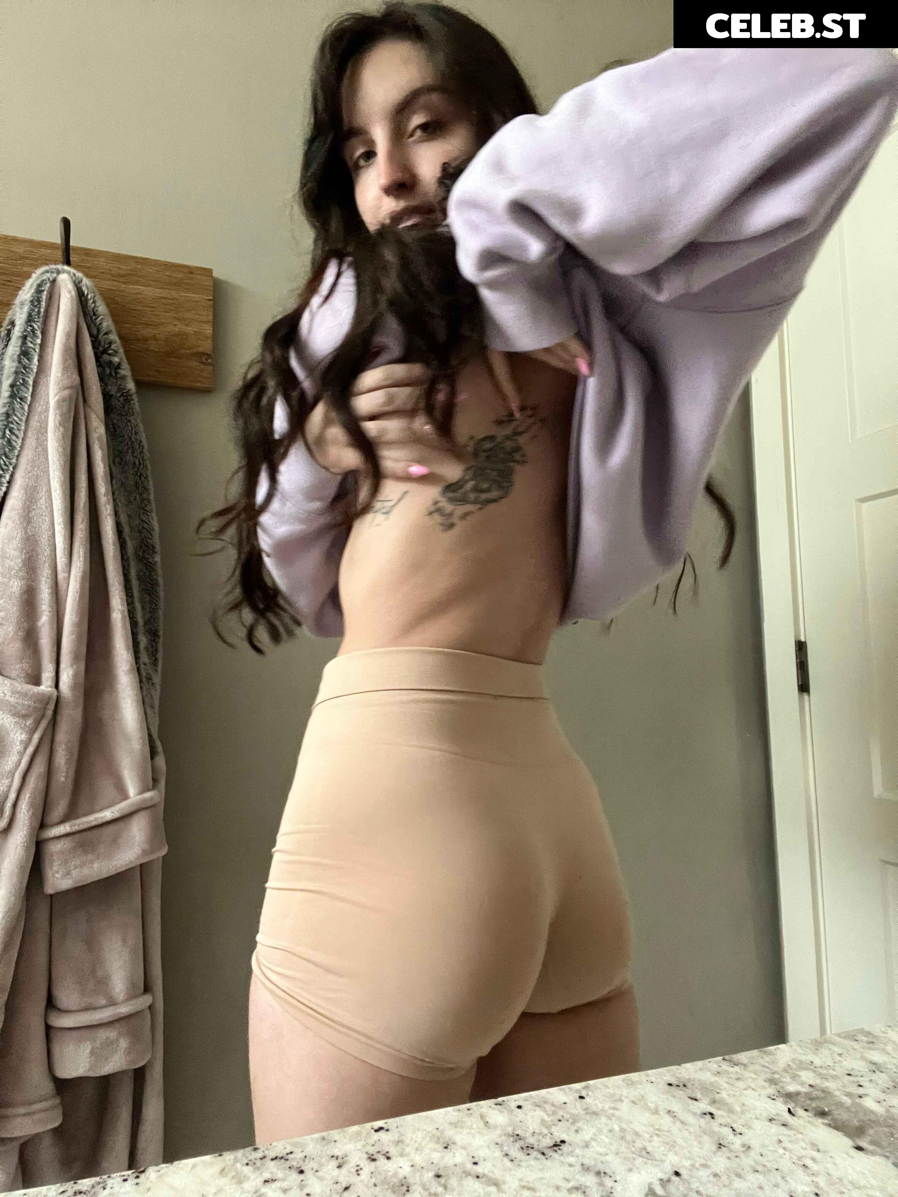 beebee ASMR Image 10196900