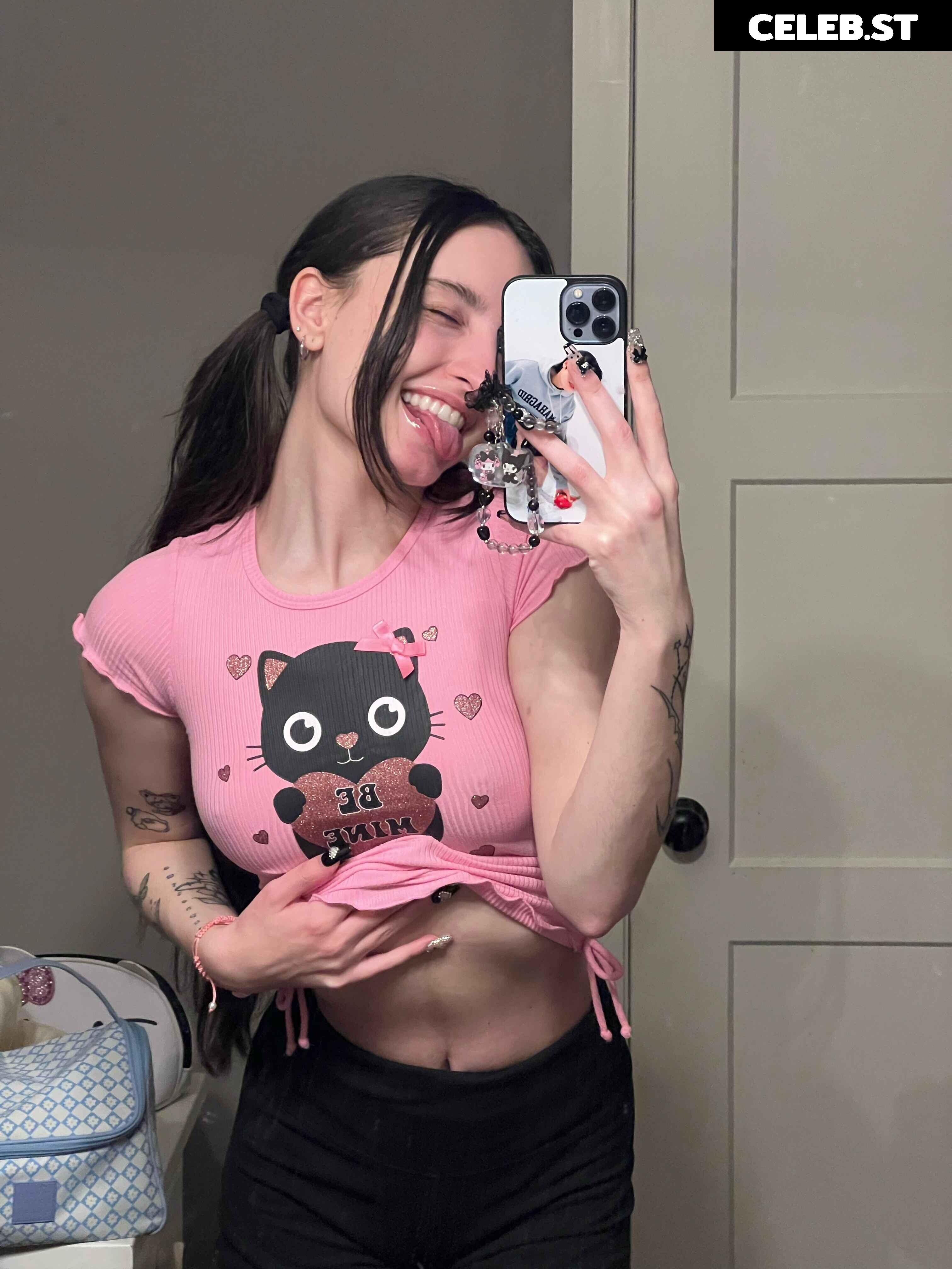 beebee ASMR Image 10196842