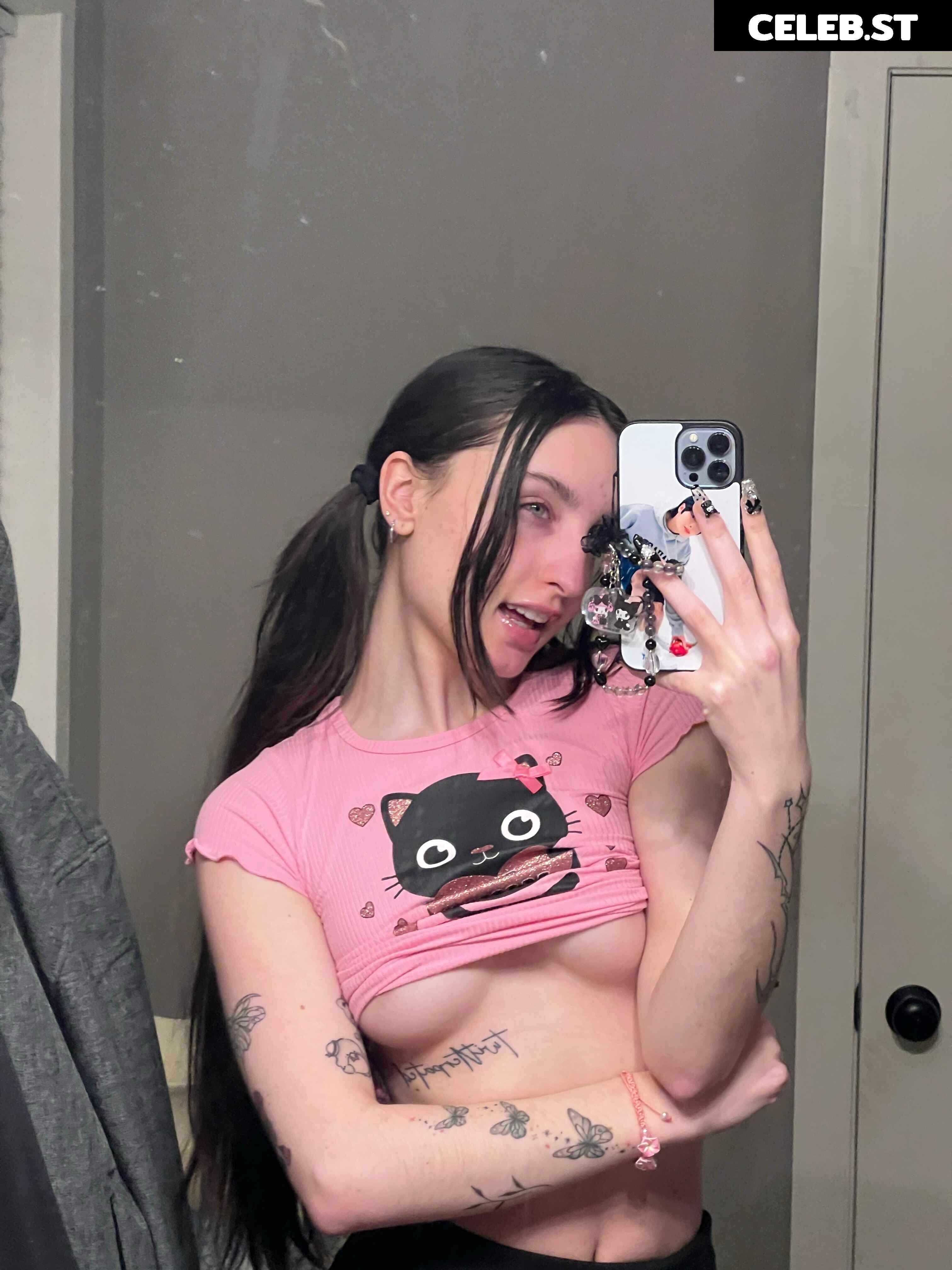 beebee ASMR Image 10196840