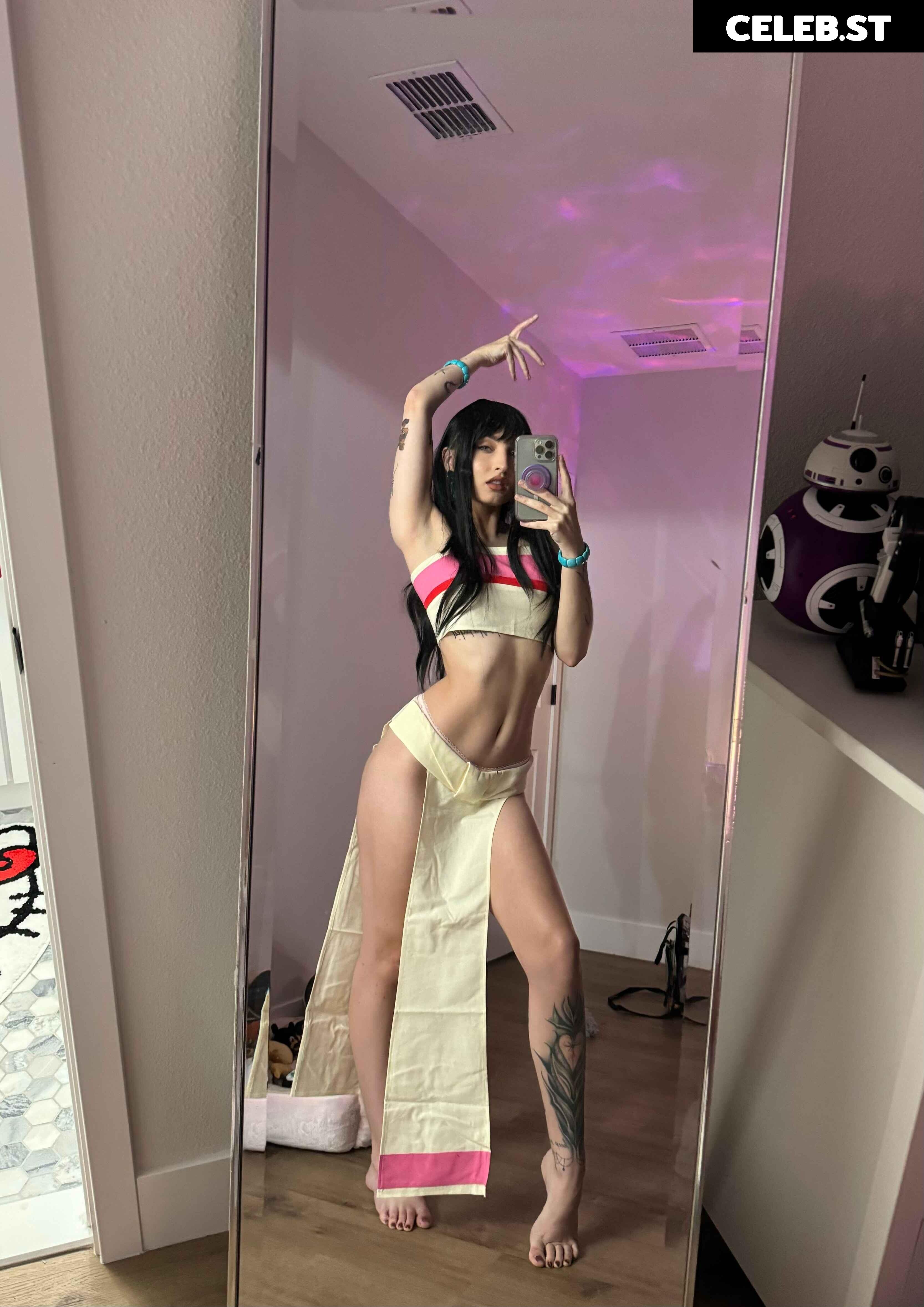 beebee ASMR Image 10196727