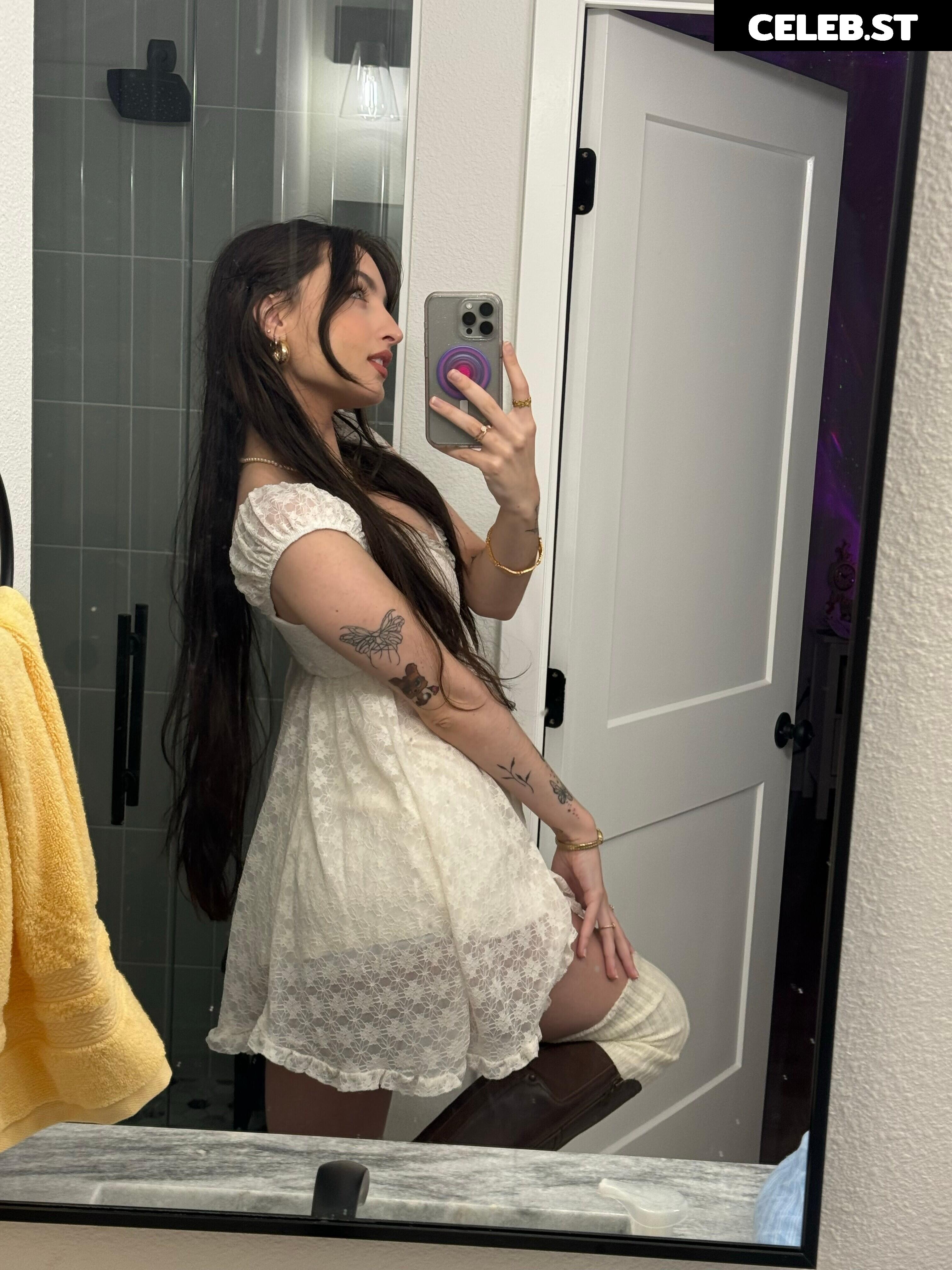 beebee ASMR Image 10196755