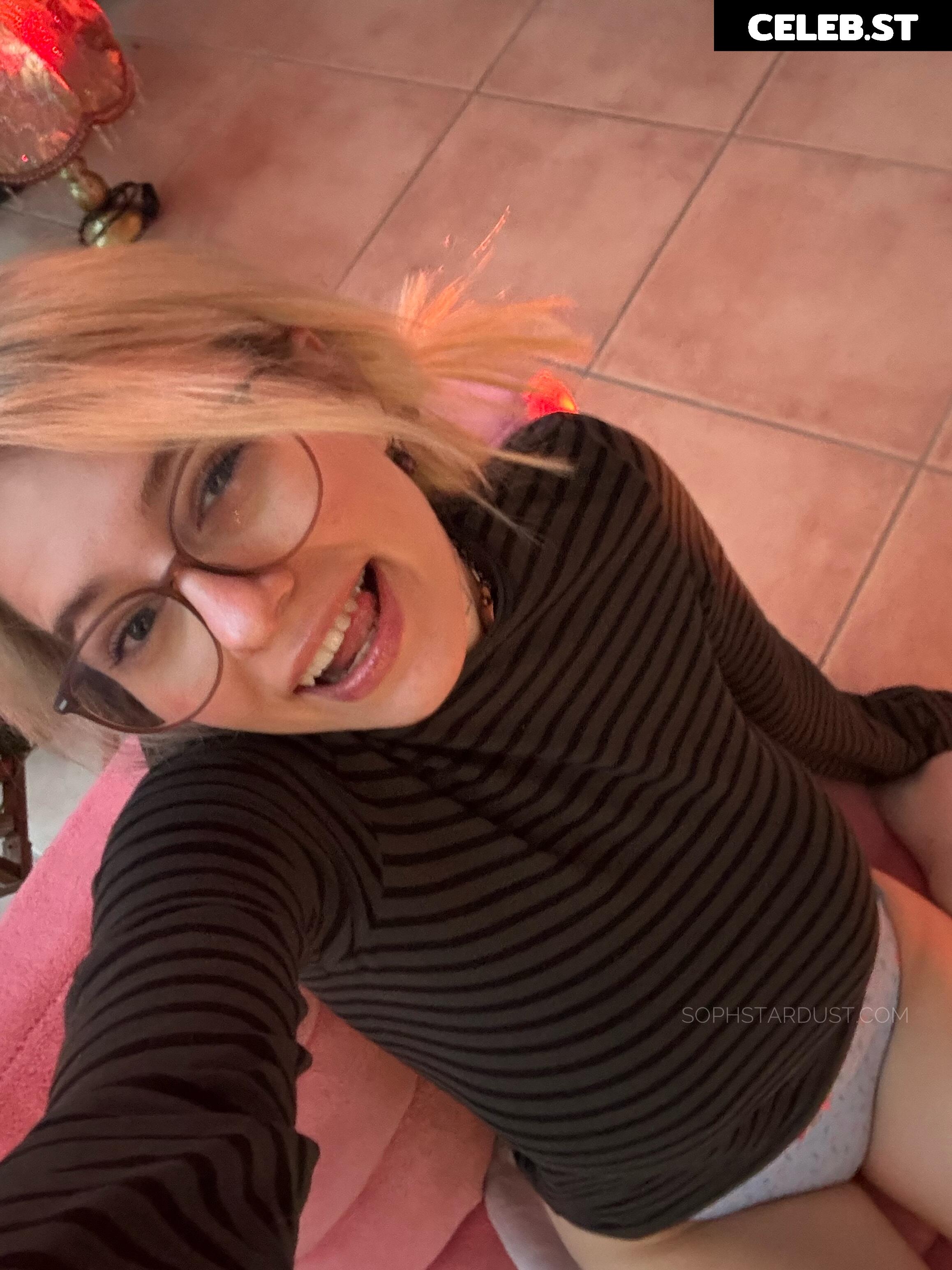 Soph Stardust ASMR Image 10196686