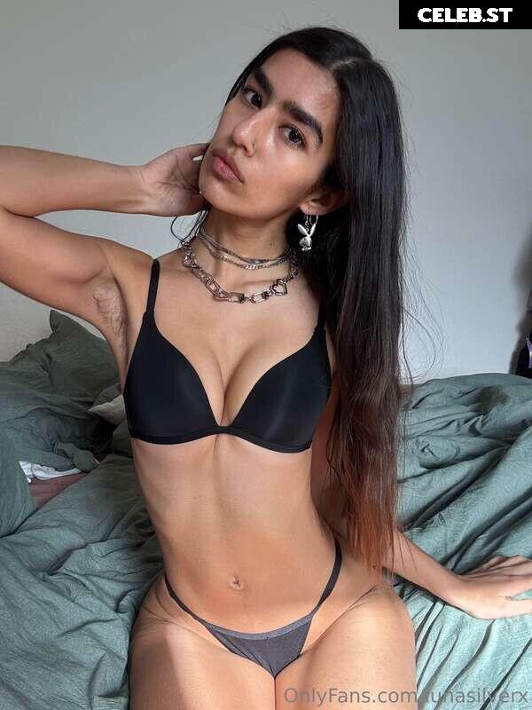 lunasilverx / Aaeysha Image 10067968