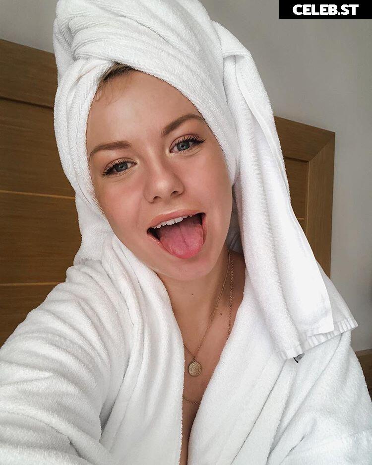 KellyMissesvlog Image 1006719