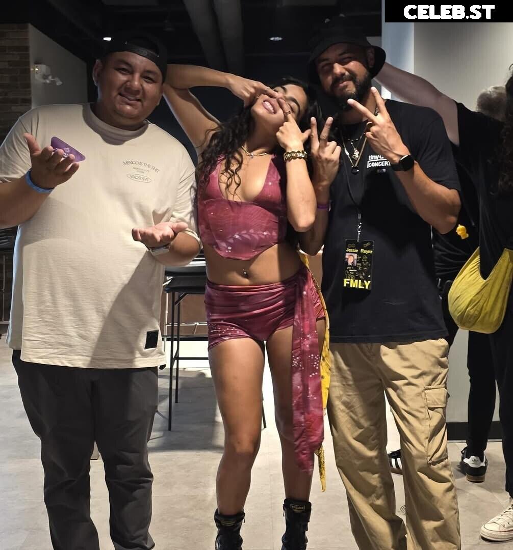 Jessie reyez Image 10069915