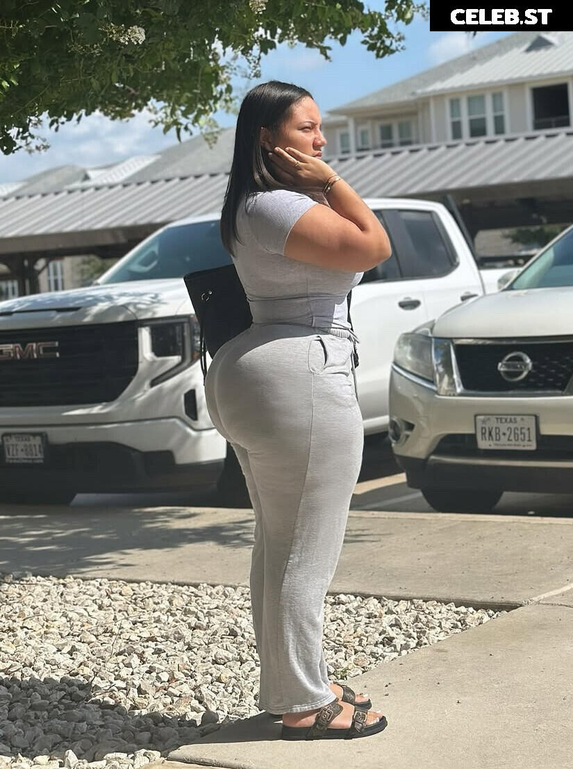 Thick Baddie @Brendalinboss.__ Image 10078807