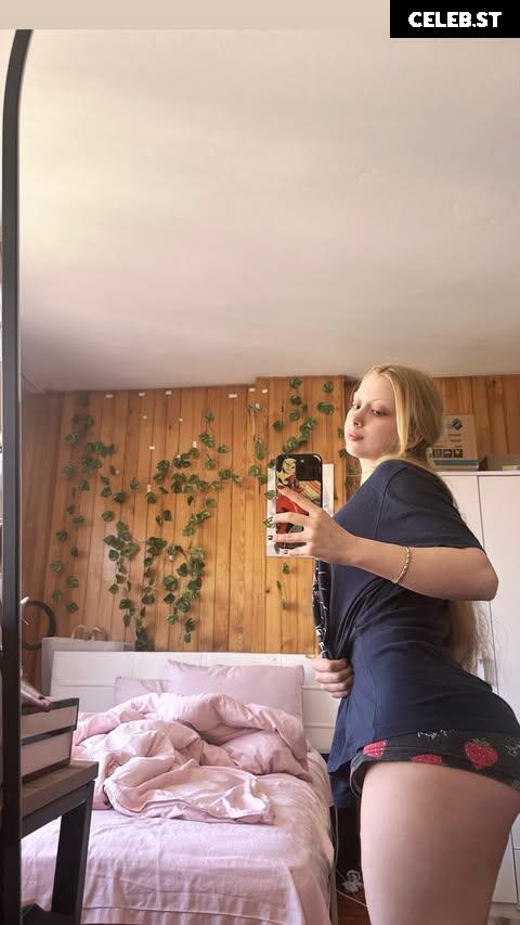 yagmuriave / Yagmur Dinc Image 10078723