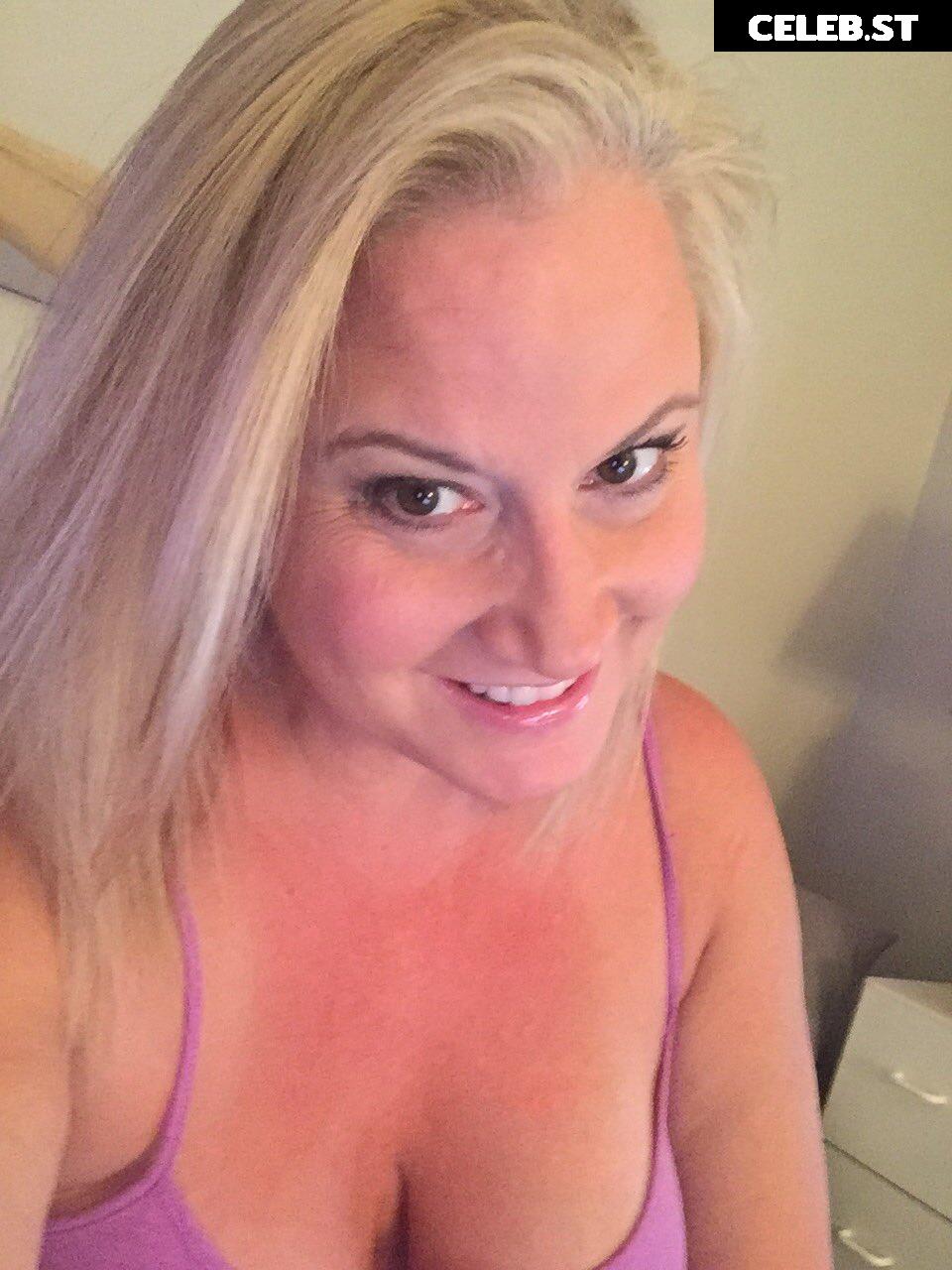 Tammy Sytch (Sunny) Image 10074780