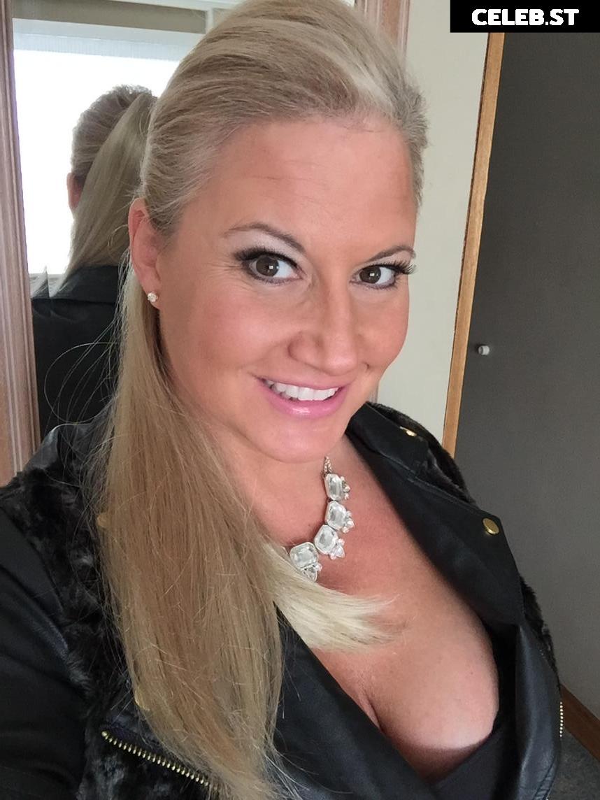 Tammy Sytch (Sunny) Image 10074723