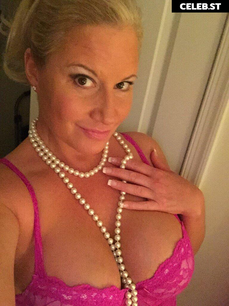 Tammy Sytch (Sunny) Image 10074714