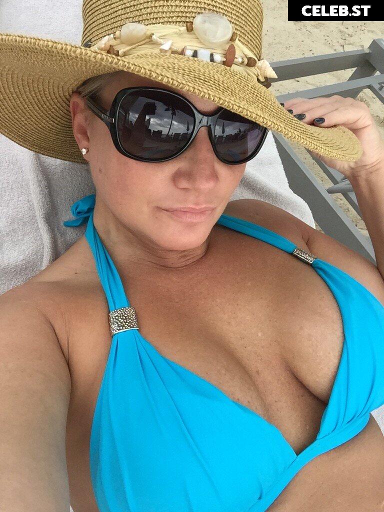 Tammy Sytch (Sunny) Image 10074680