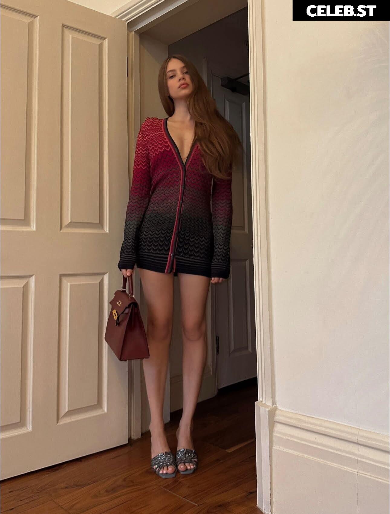 Xenia Tchoumi Image 10071852