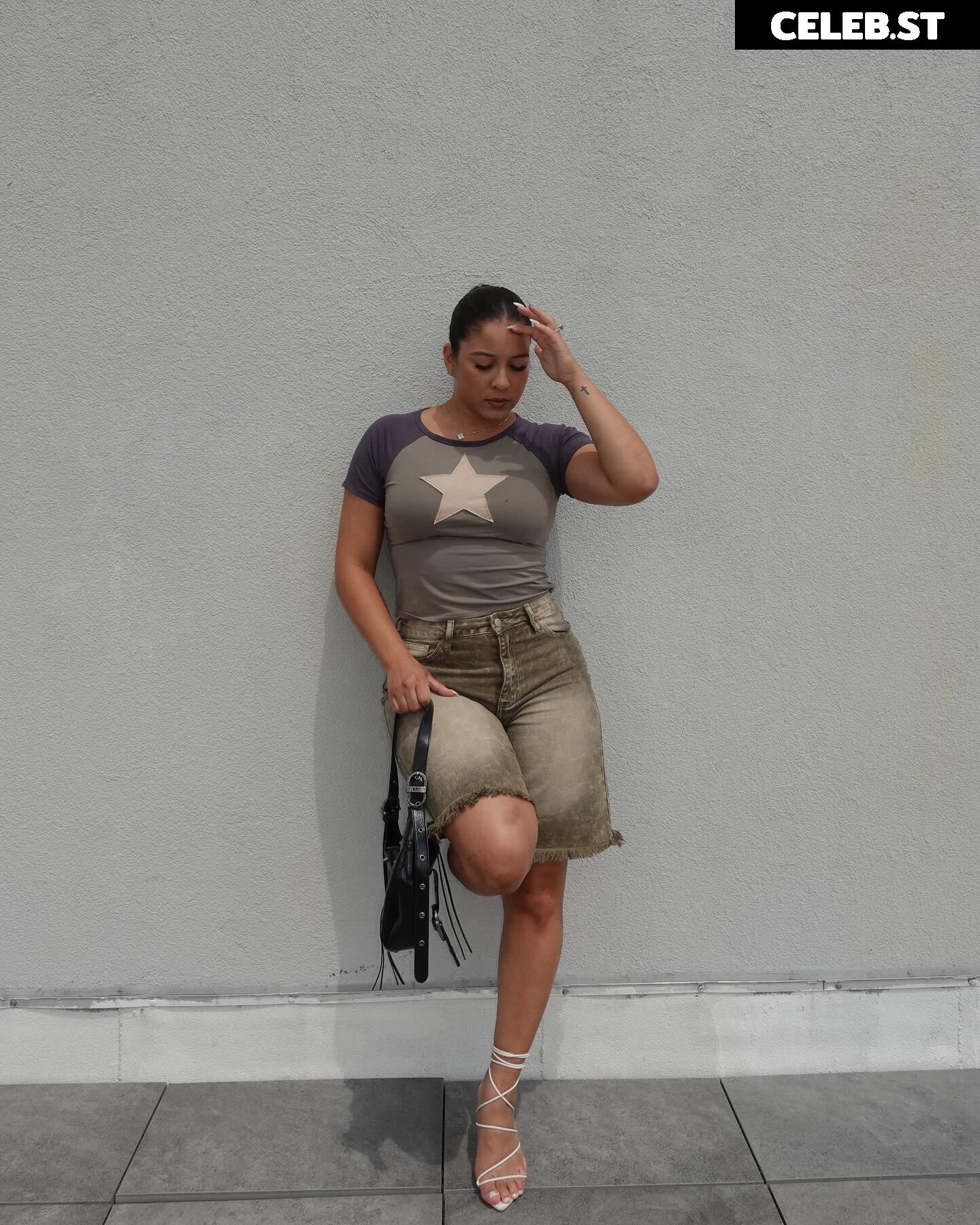 Maleni Cruz Image 10071170
