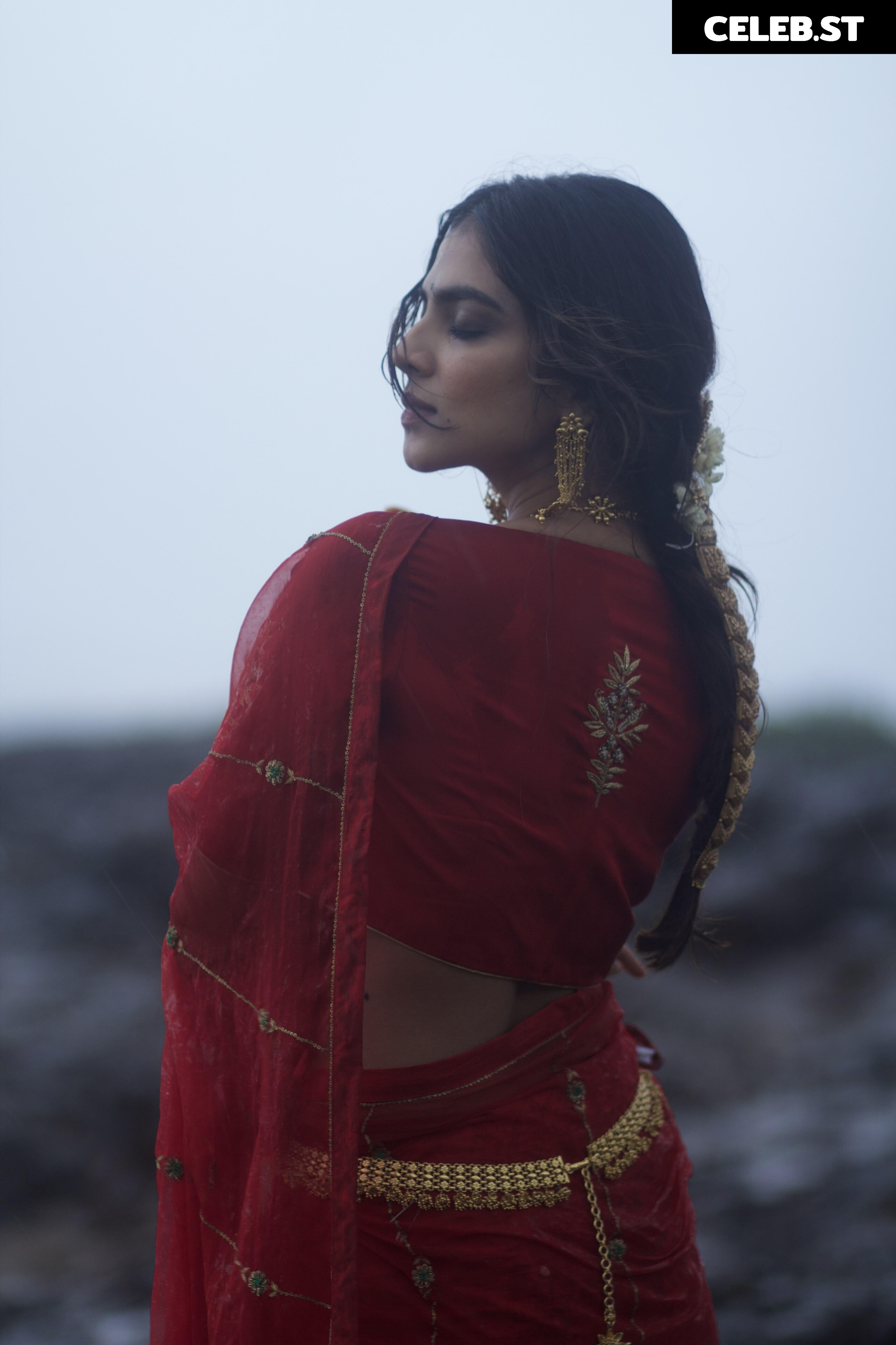 Malavika Mohanan Image 10070440