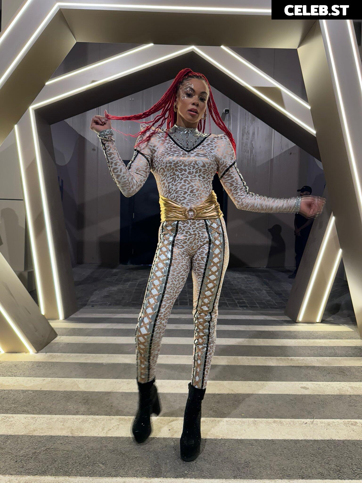 Briana Brandy Image 10070025