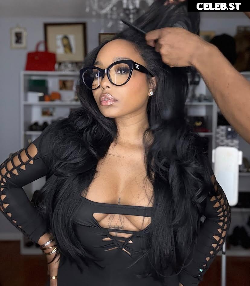 Trapezoidmouth Image 10079861