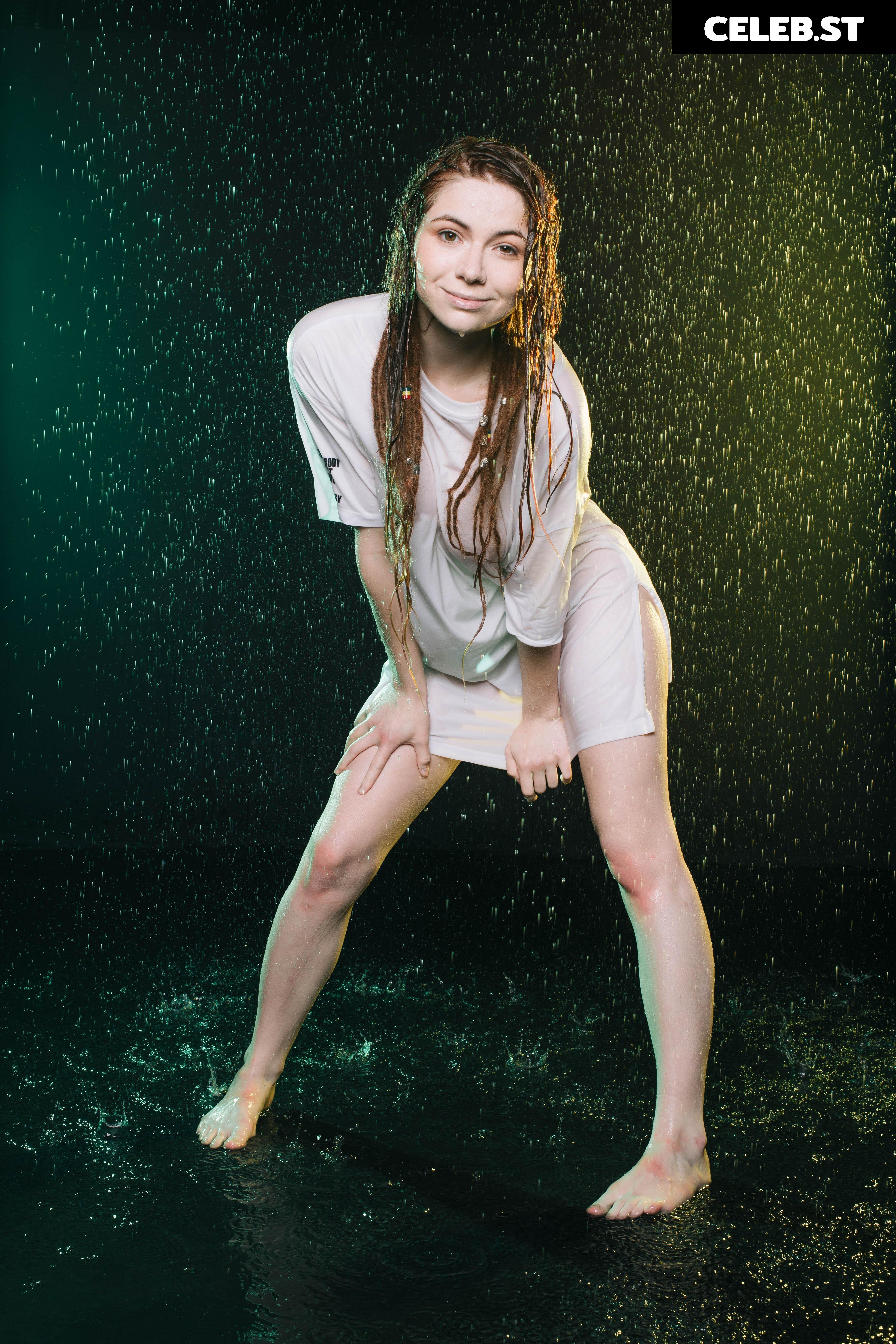 Nancy PlayBetter Image 10014690