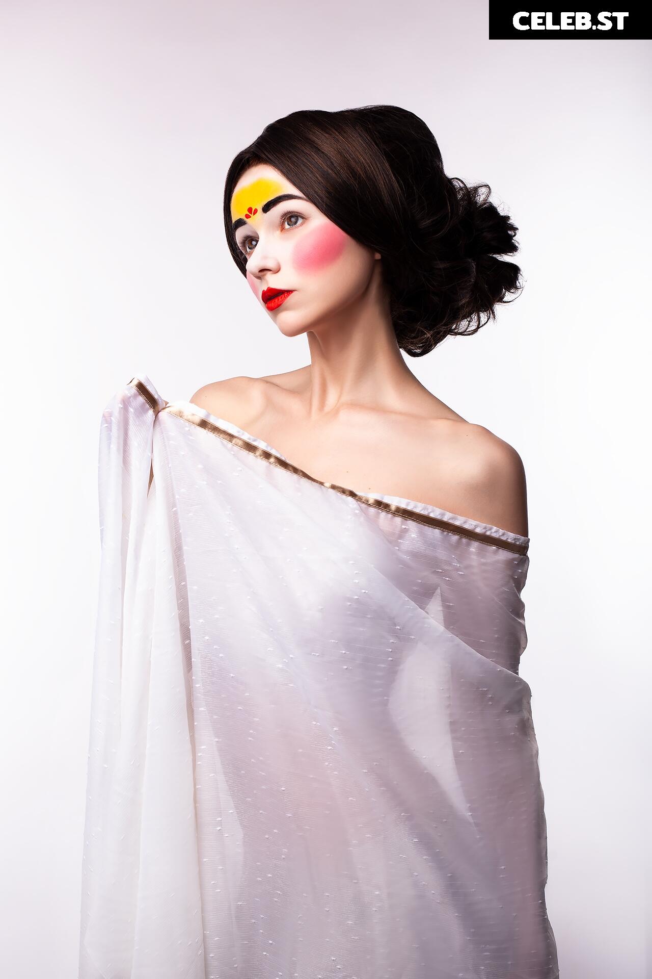 Nancy PlayBetter Image 10014698