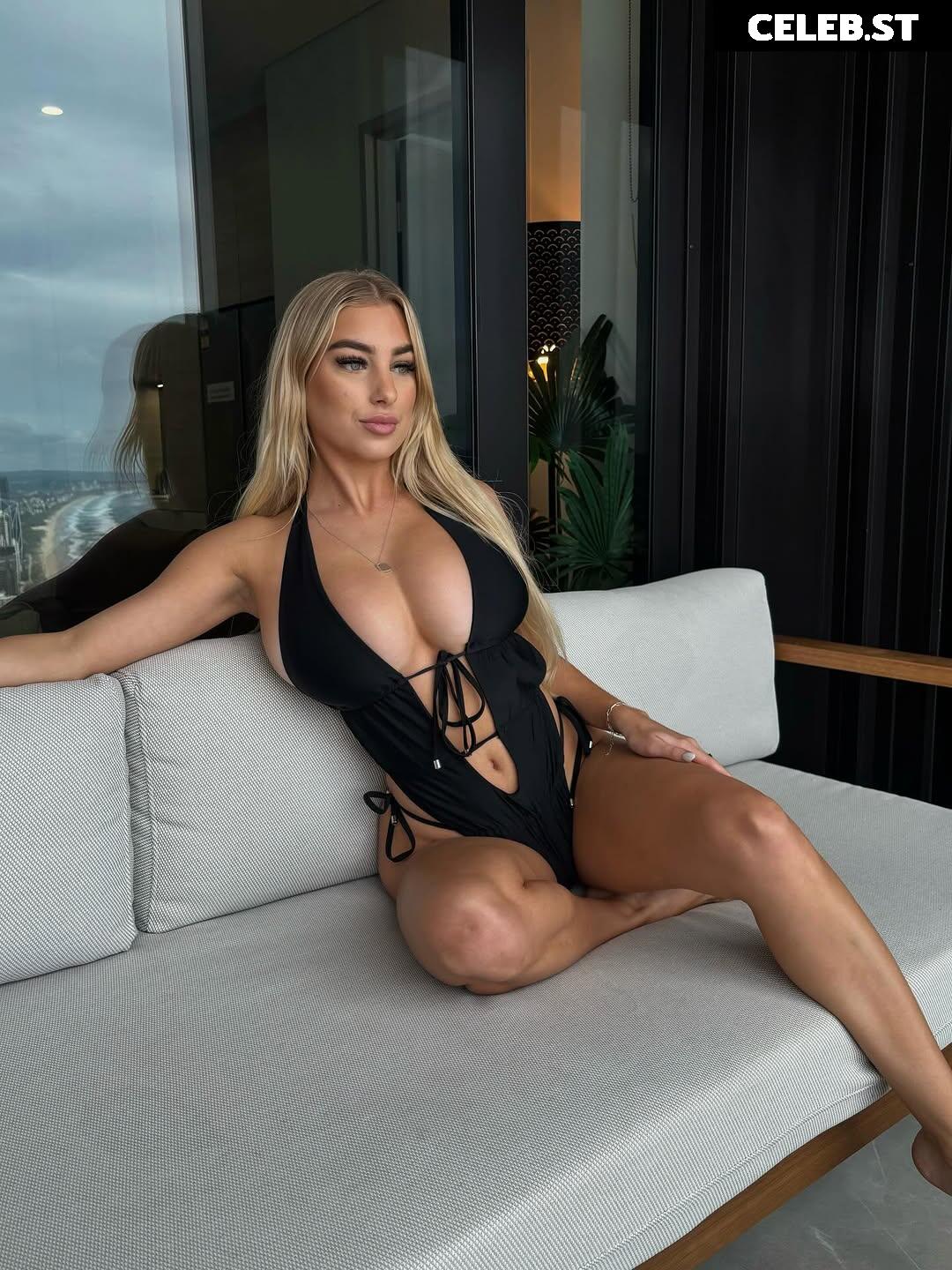 Jadejacobs Image 10014107