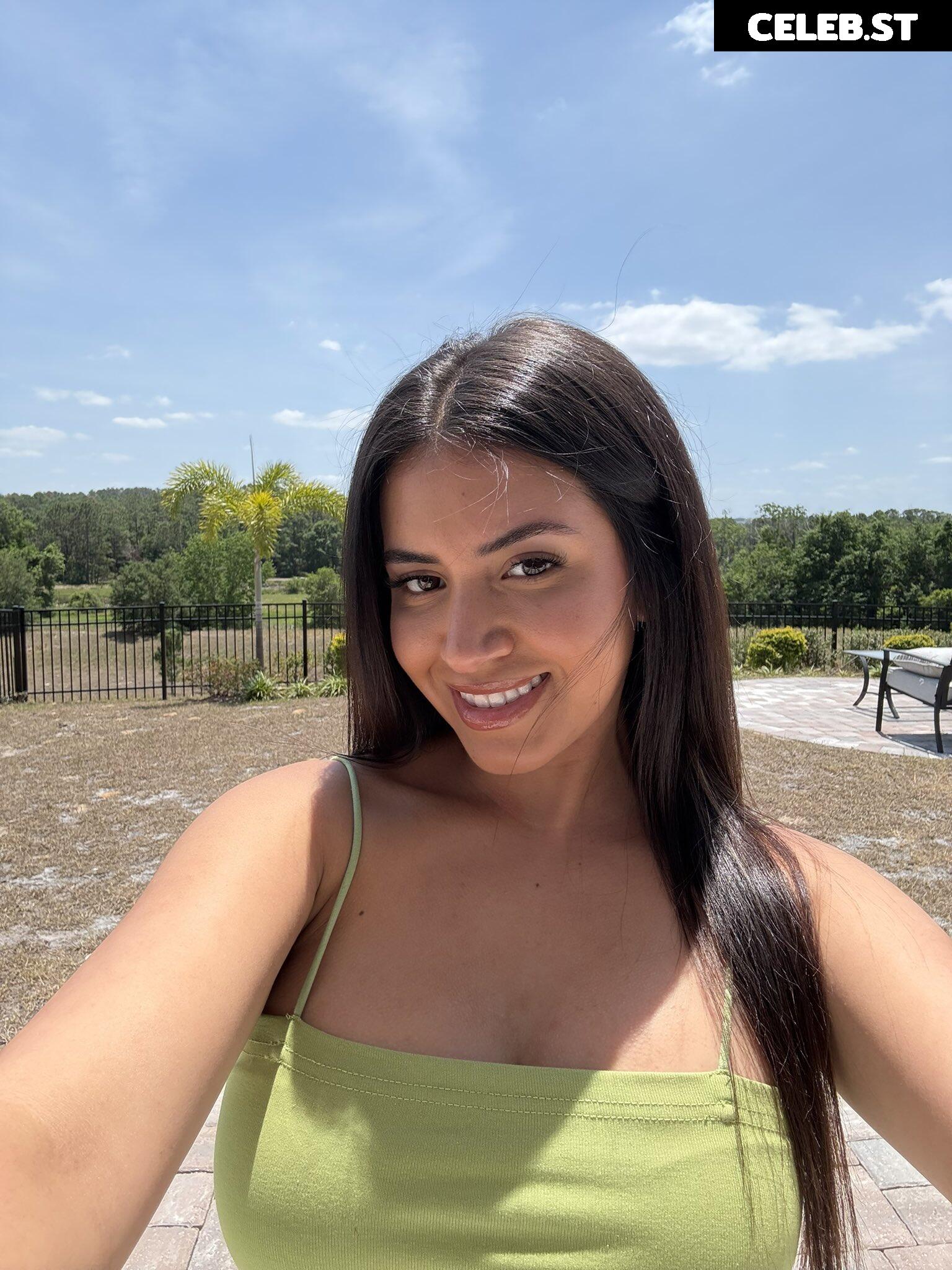 Janexy Sanchez (Social Media Post) Image 10017900