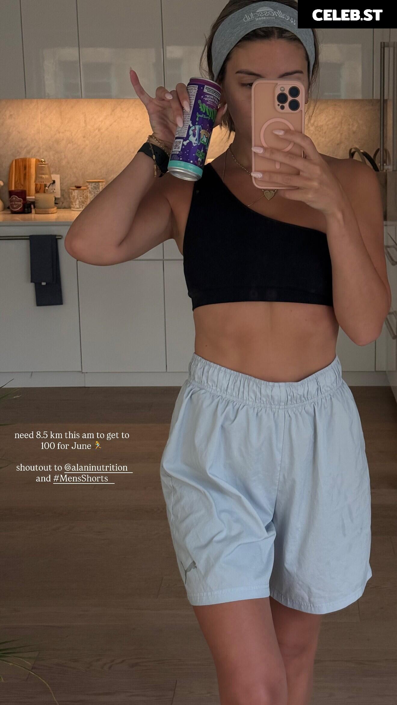 Carla Bezanson Image 10017603