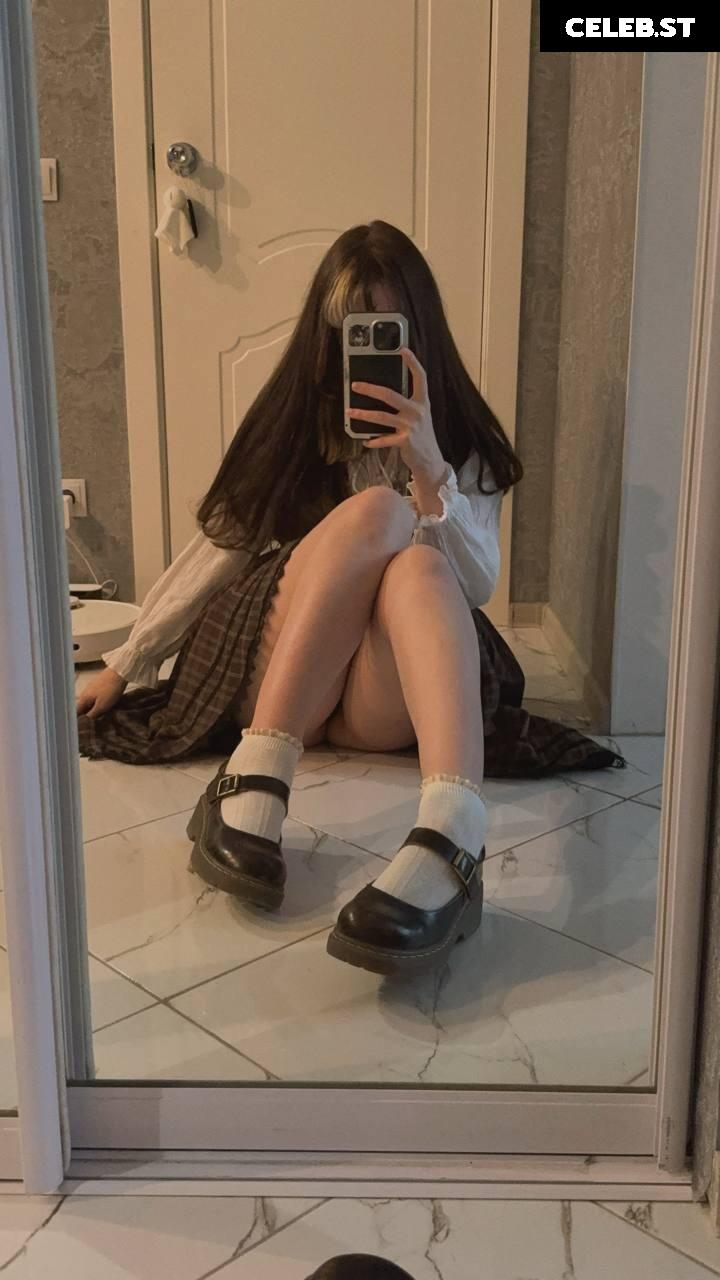 frauleinmilk / suisaiuwu Image 10016171
