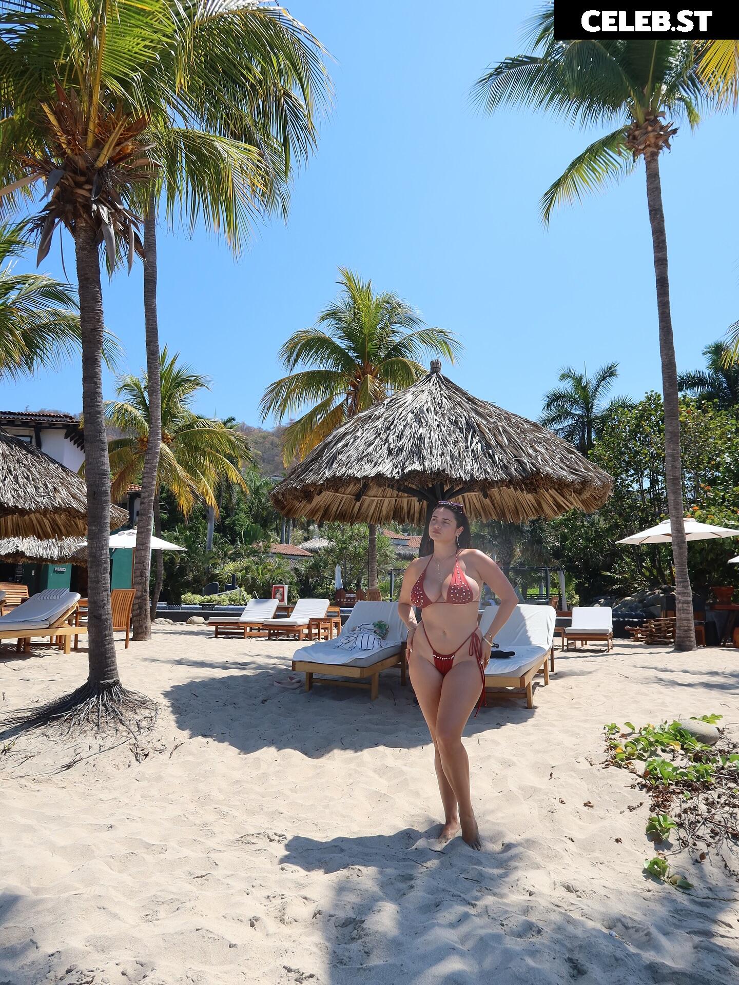 Sarah Curr (@sarahcurr) Image 10011554