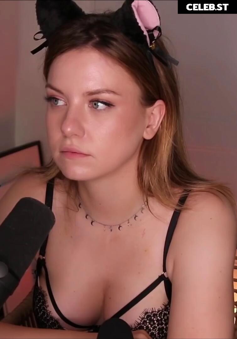 KellyMissesvlog Image 1001006