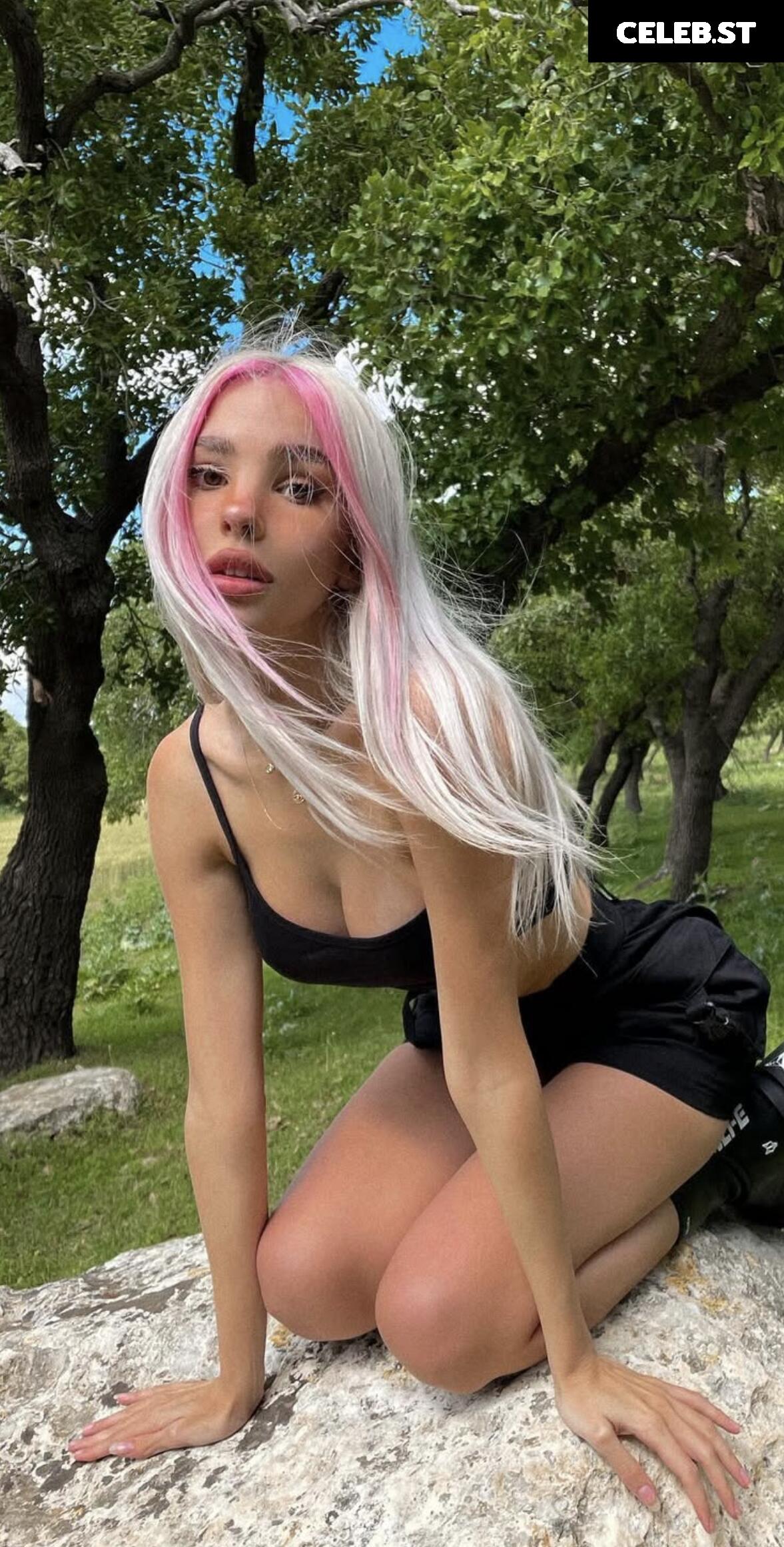 Maria Domark Image 10013501