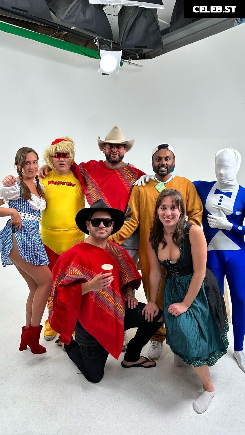 Abby boom / abbyboomofficial Image 10012518