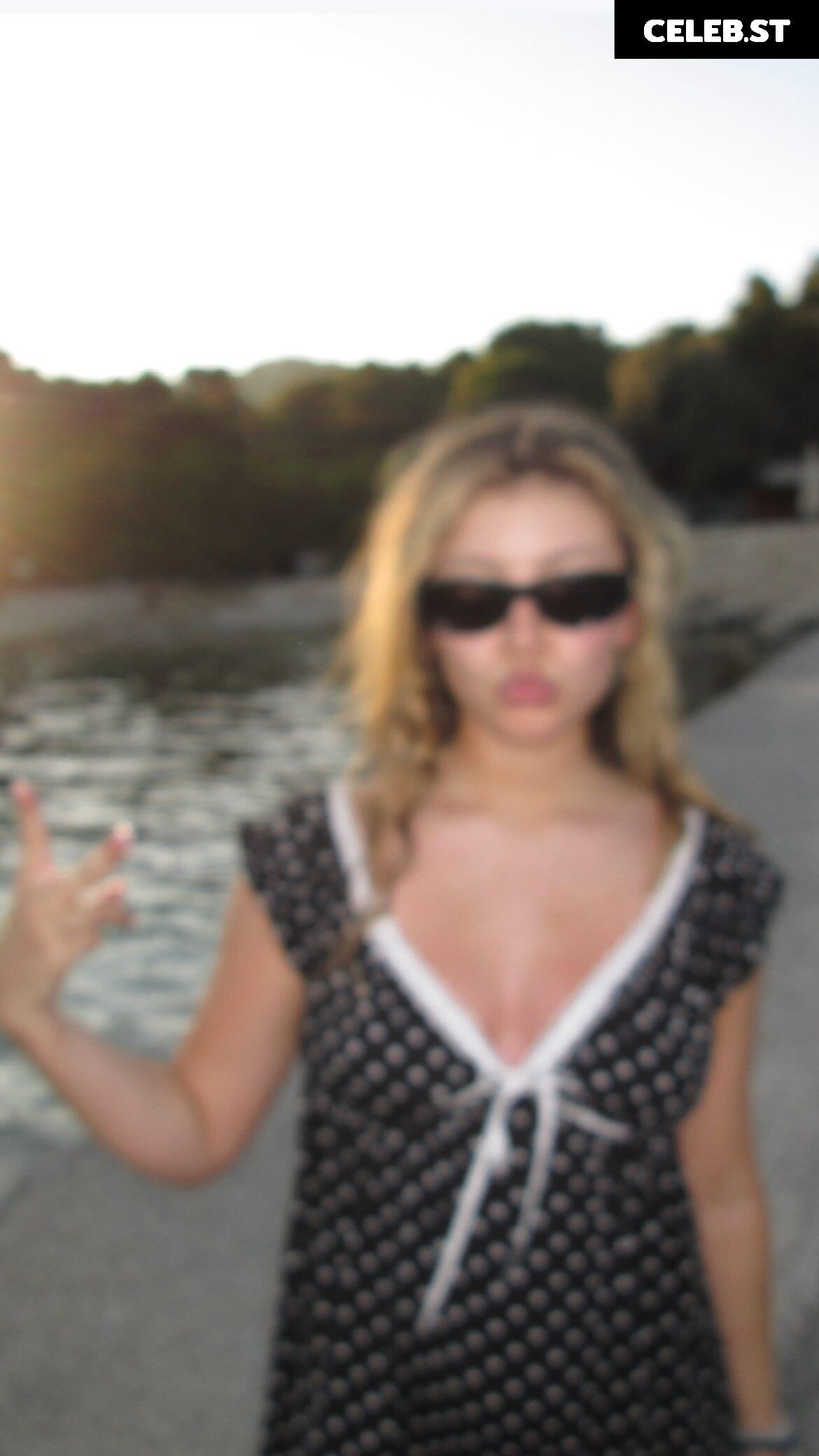 Genevieve Hannelius | ghannelius Image 10028990