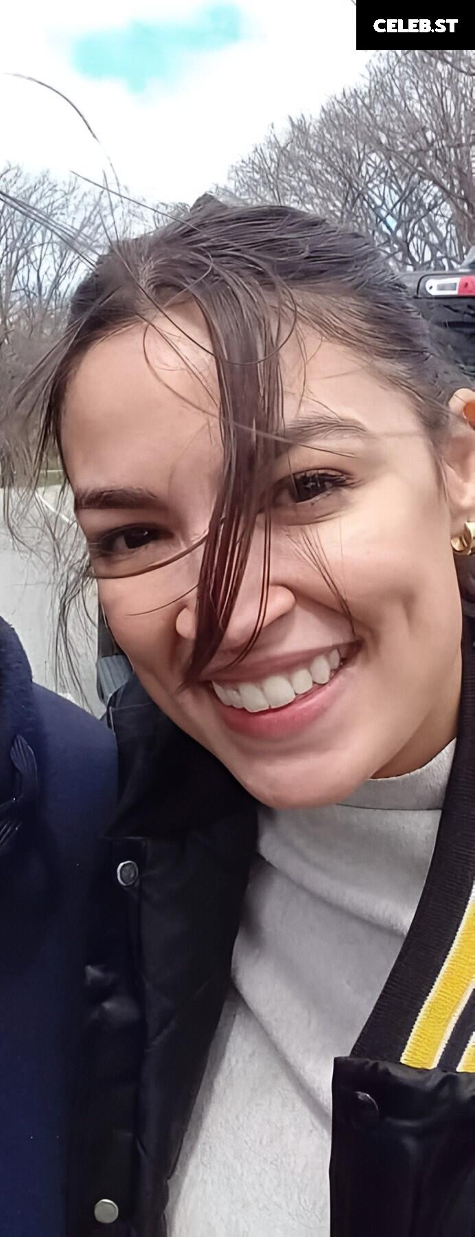 Alexandria Ocasio-Cortez / AOC Image 10028593