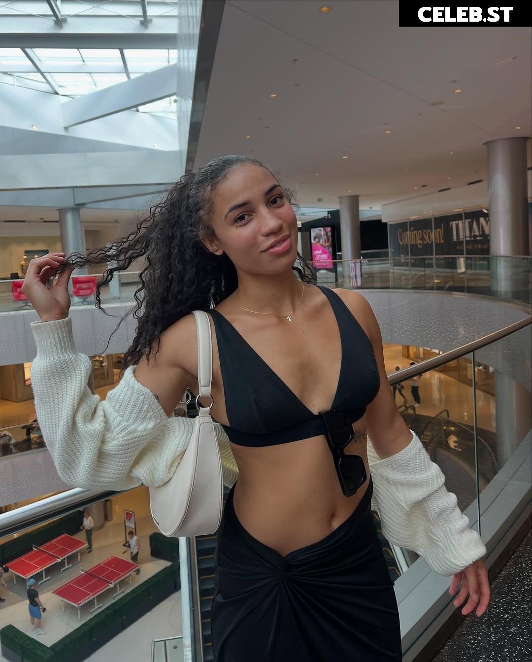 Amiah Simmons Image 10028597